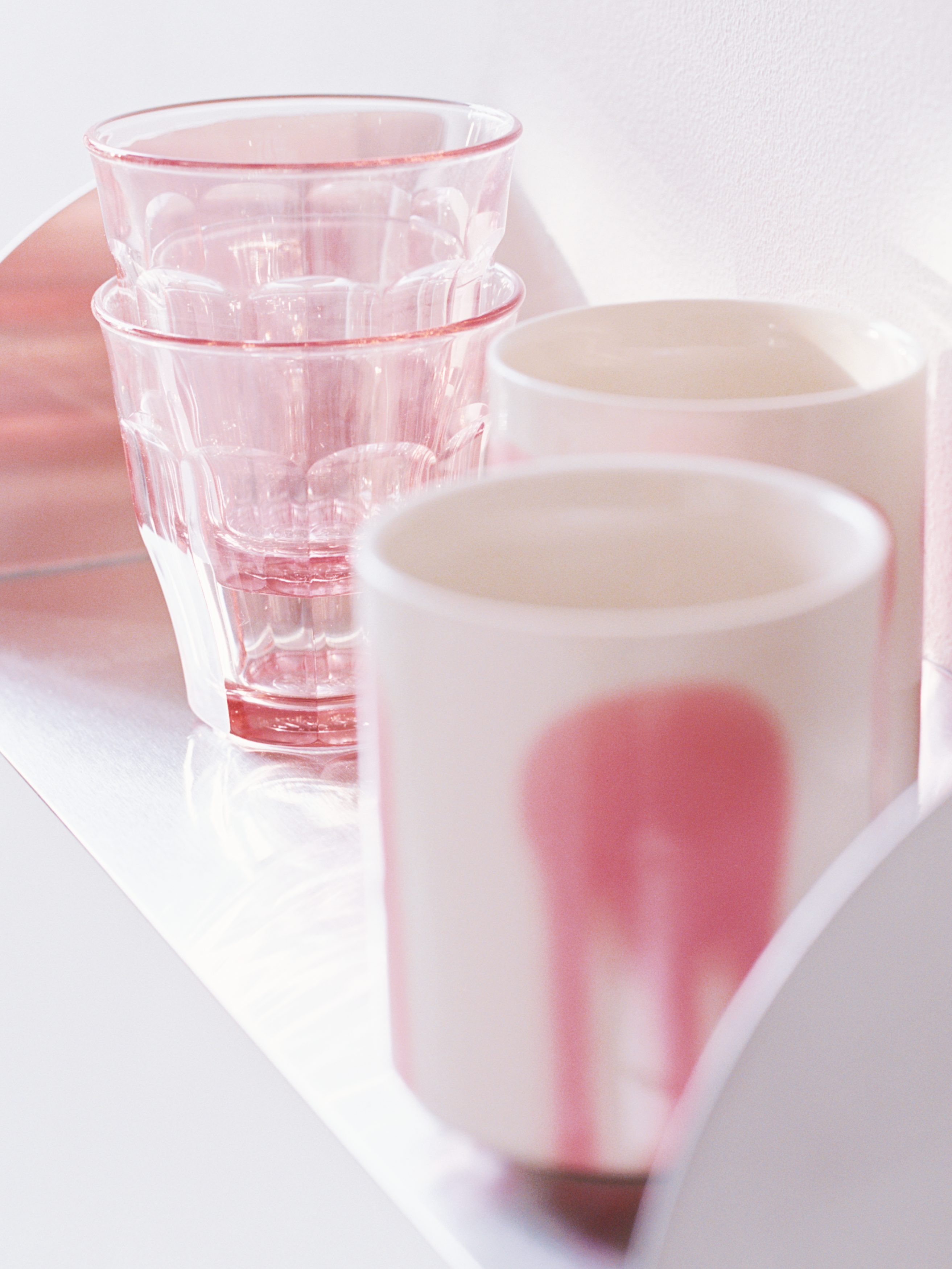 Muggar i stengods, 2-pack - Rosa/Offwhite/Vit/Mörkblå/Off-white/blå doppeffekt/Blåprickig/Mintgrön/Svart