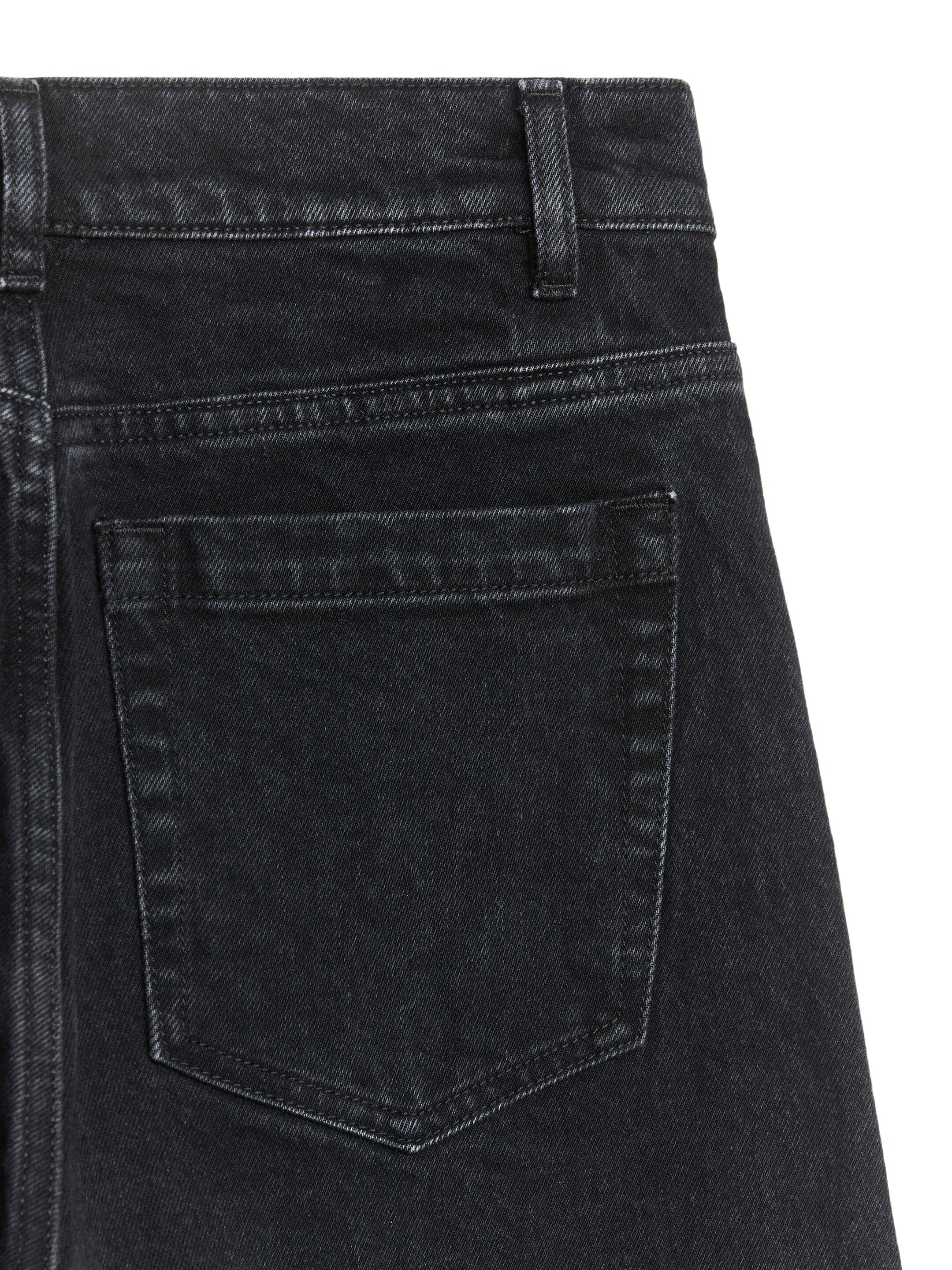 Visa större bild: LUPINE utsvängda jeans - Tvättad svart - DAM | H&M SE 2