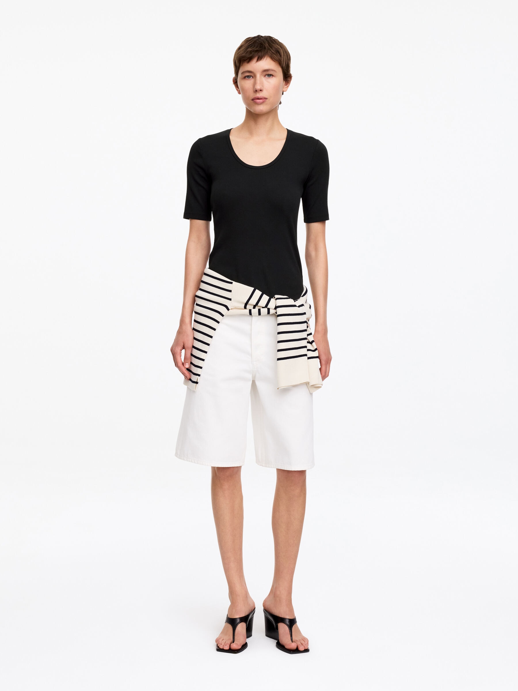 Ribbed T-Shirt - Black - Slim fit - Women - StillMedia/Lookbook - 10