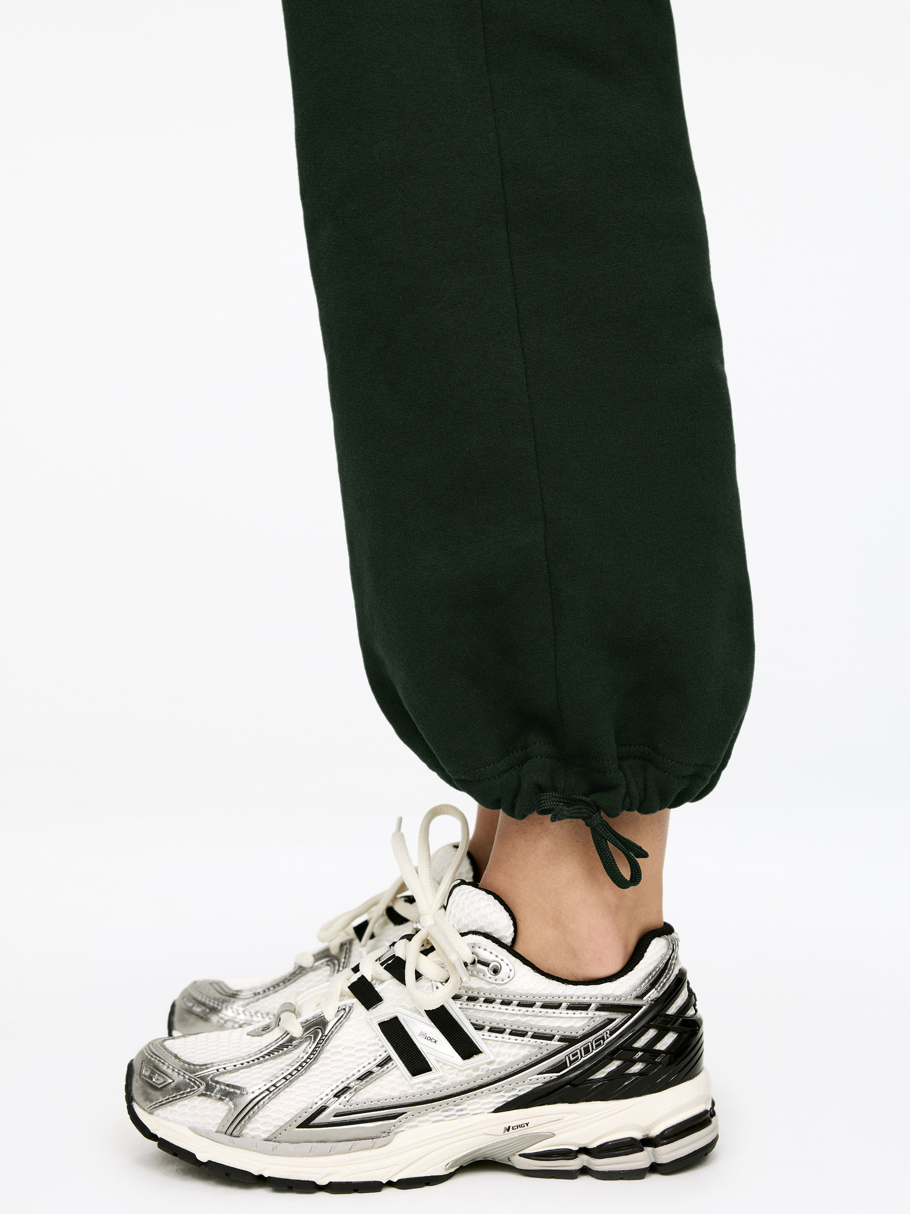 Cotton Sweatpants - Green - Regular fit - Women - StillMedia/Lookbook - 5