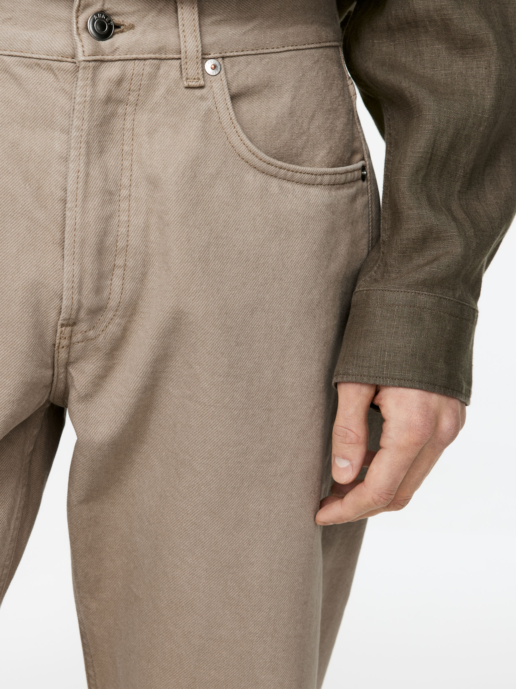 OCEAN Loose Straight Jeans - Beige - Loose fit - Men - StillMedia/Lookbook - 6
