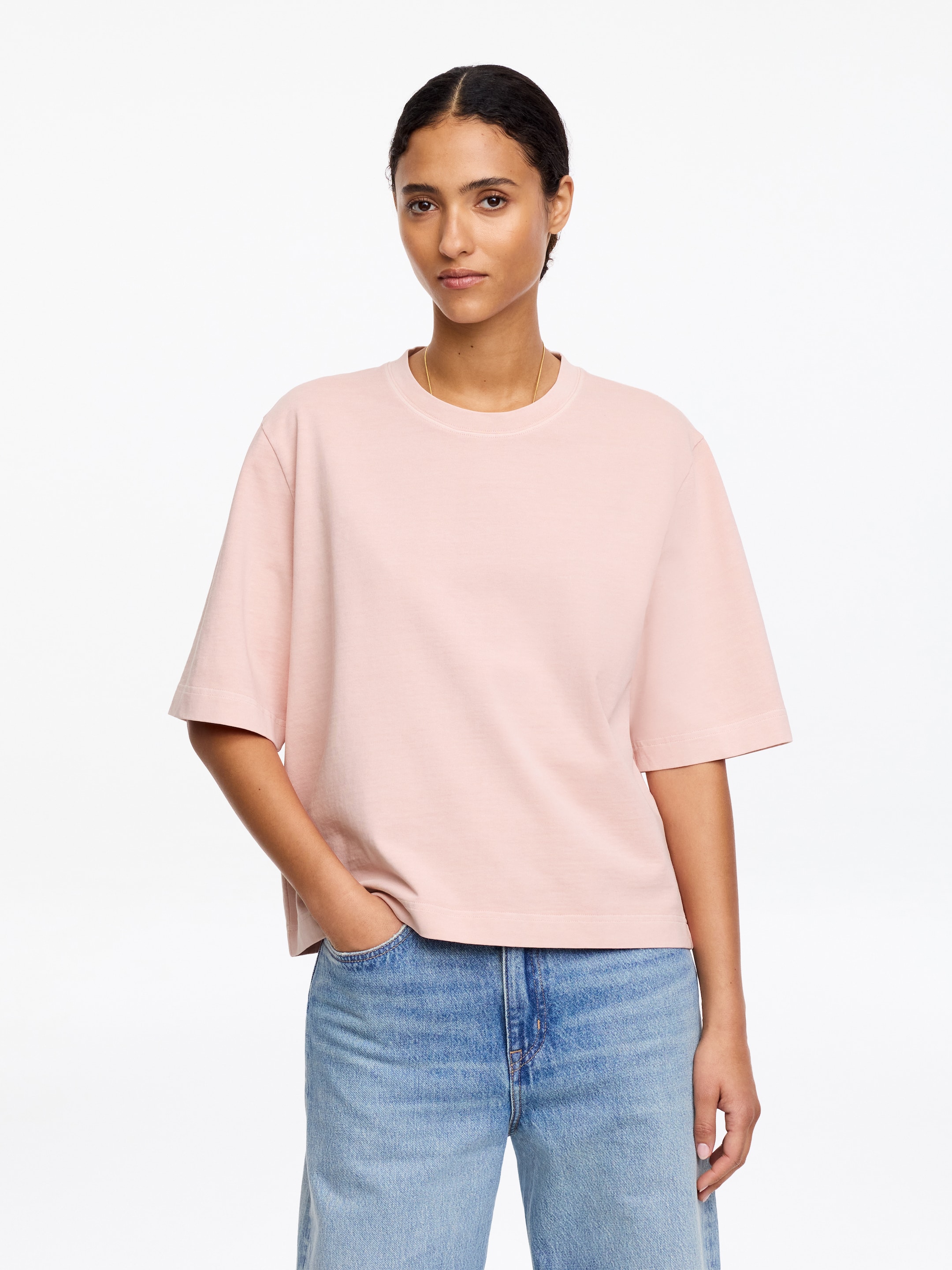 Signature Boxy T-Shirt - Washed Pink - Relaxed fit - Women - StillMedia/Lookbook - 4