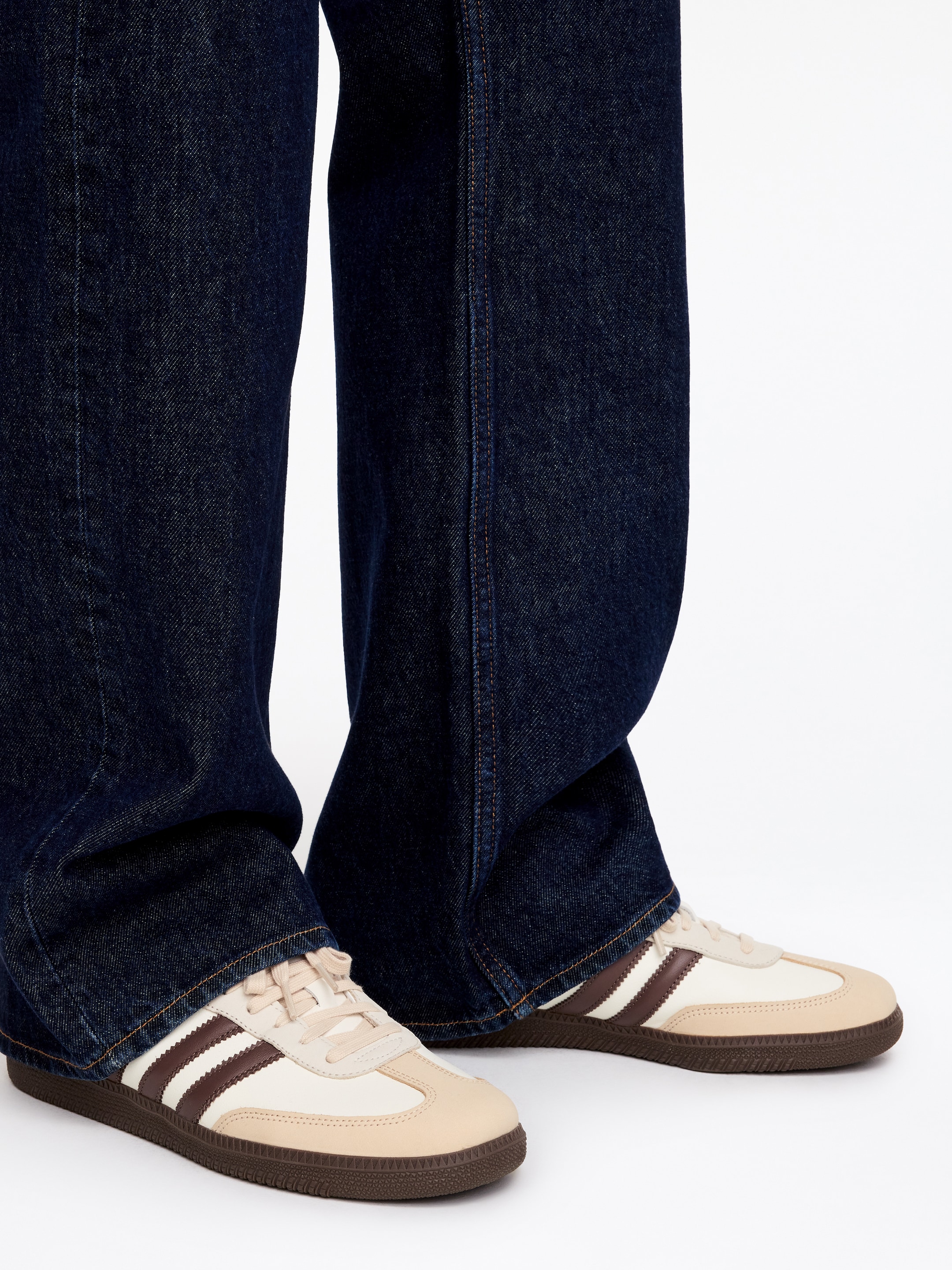 Baskets adidas Samba OG - Blanc cassé/Marron - men - StillMedia/Lookbook - 6