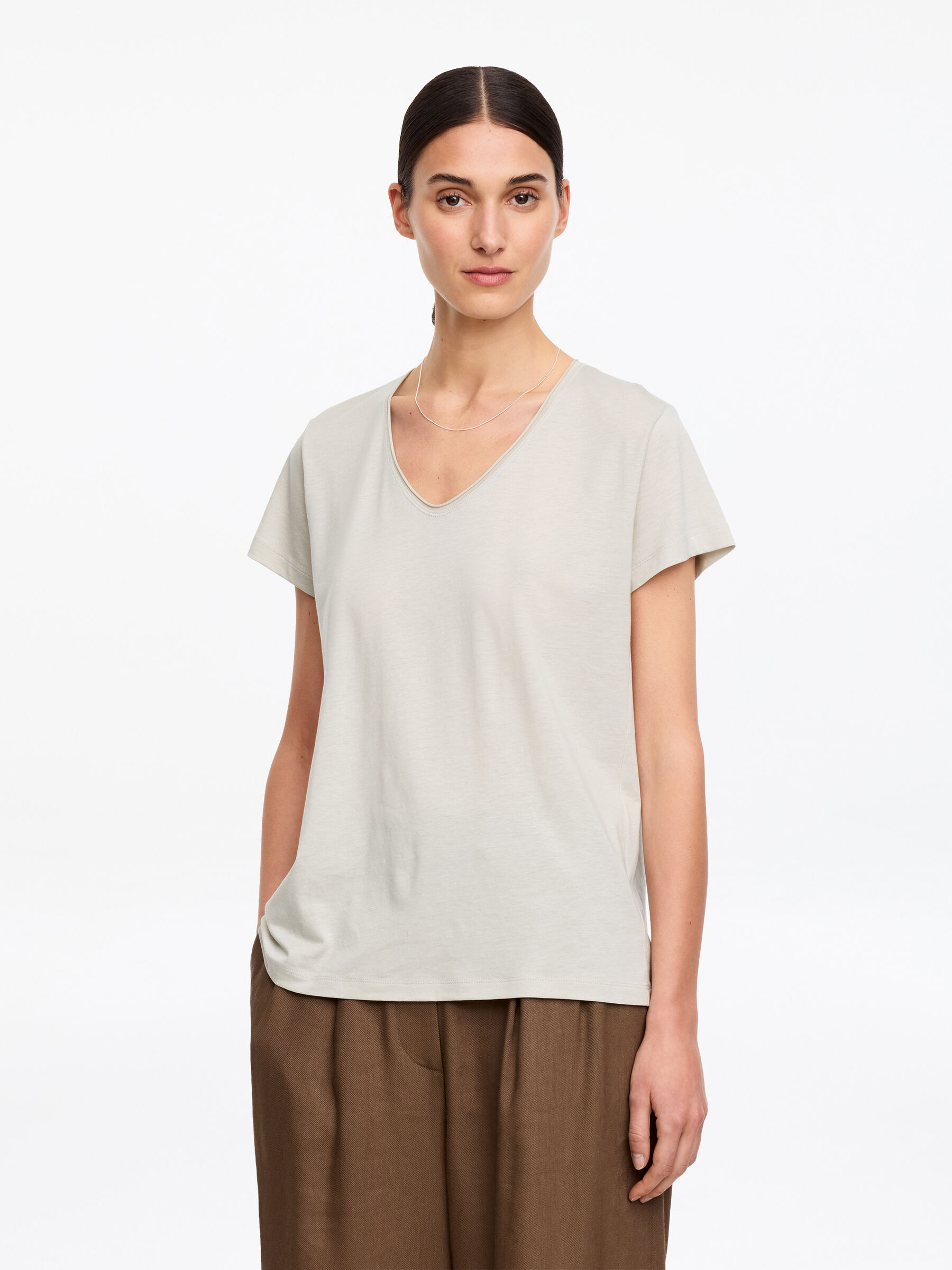T-Shirt mit U-Ausschnitt - Graubraun - Regular Fit - Damen - StillMedia/Lookbook - 2