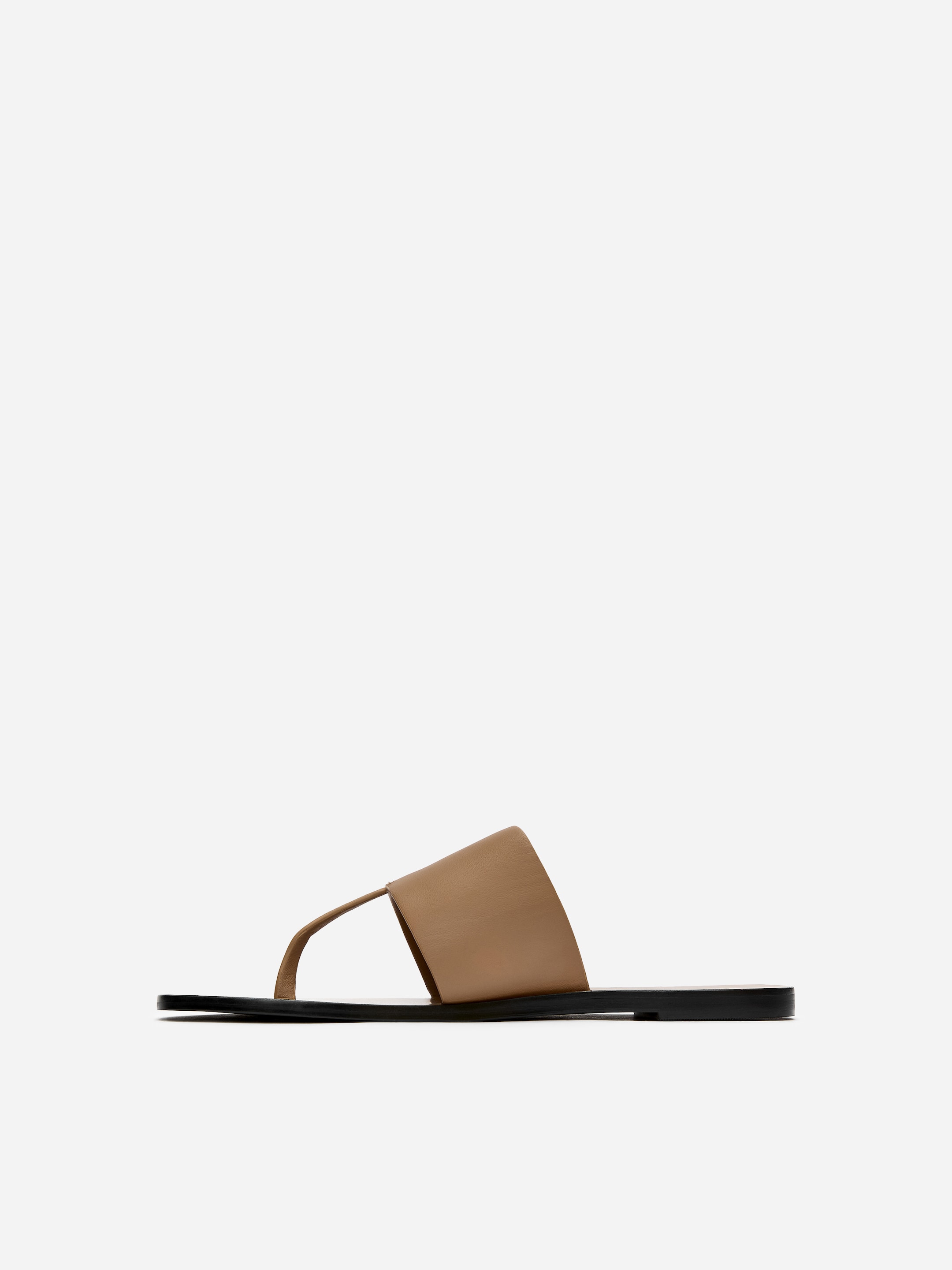 Leather Sandals - Light brown - Women - StillMedia/DescriptiveStillLife - 1