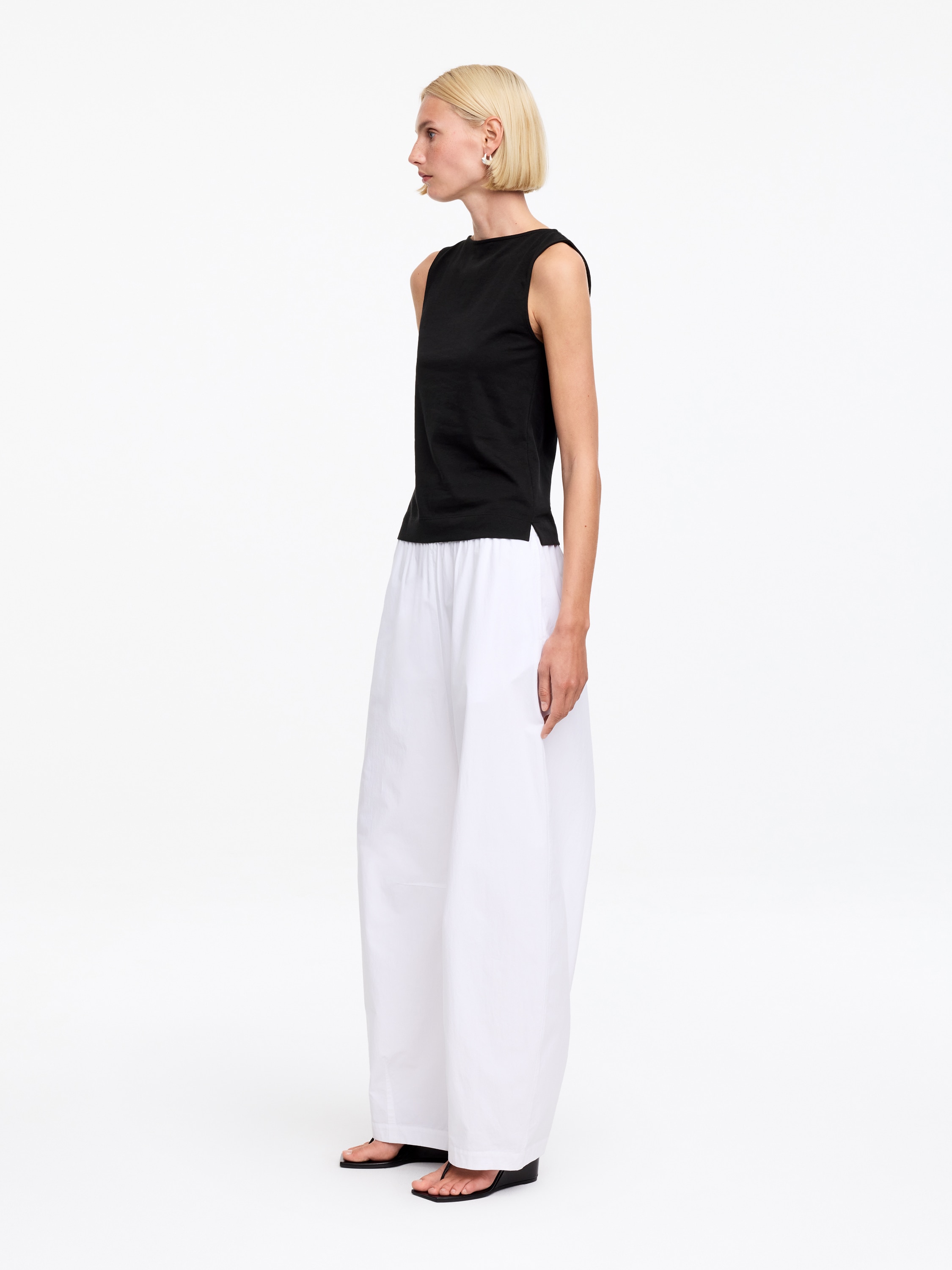 Boat Neck Tank Top – Black – Women – ARKET EU