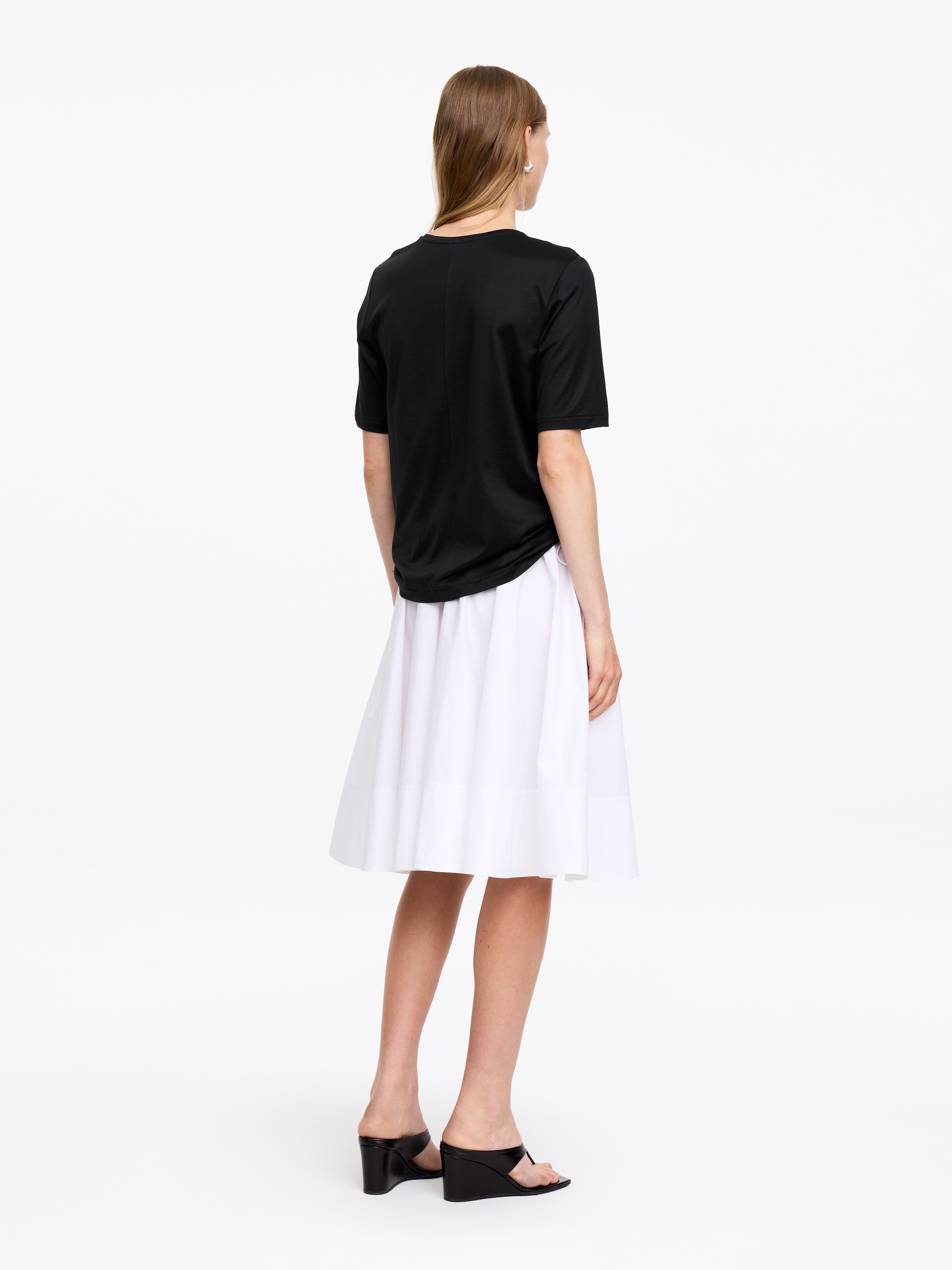T-shirt z lyocellu i bawełny - Czarny - Fason normalny - Women - StillMedia/Lookbook - 3