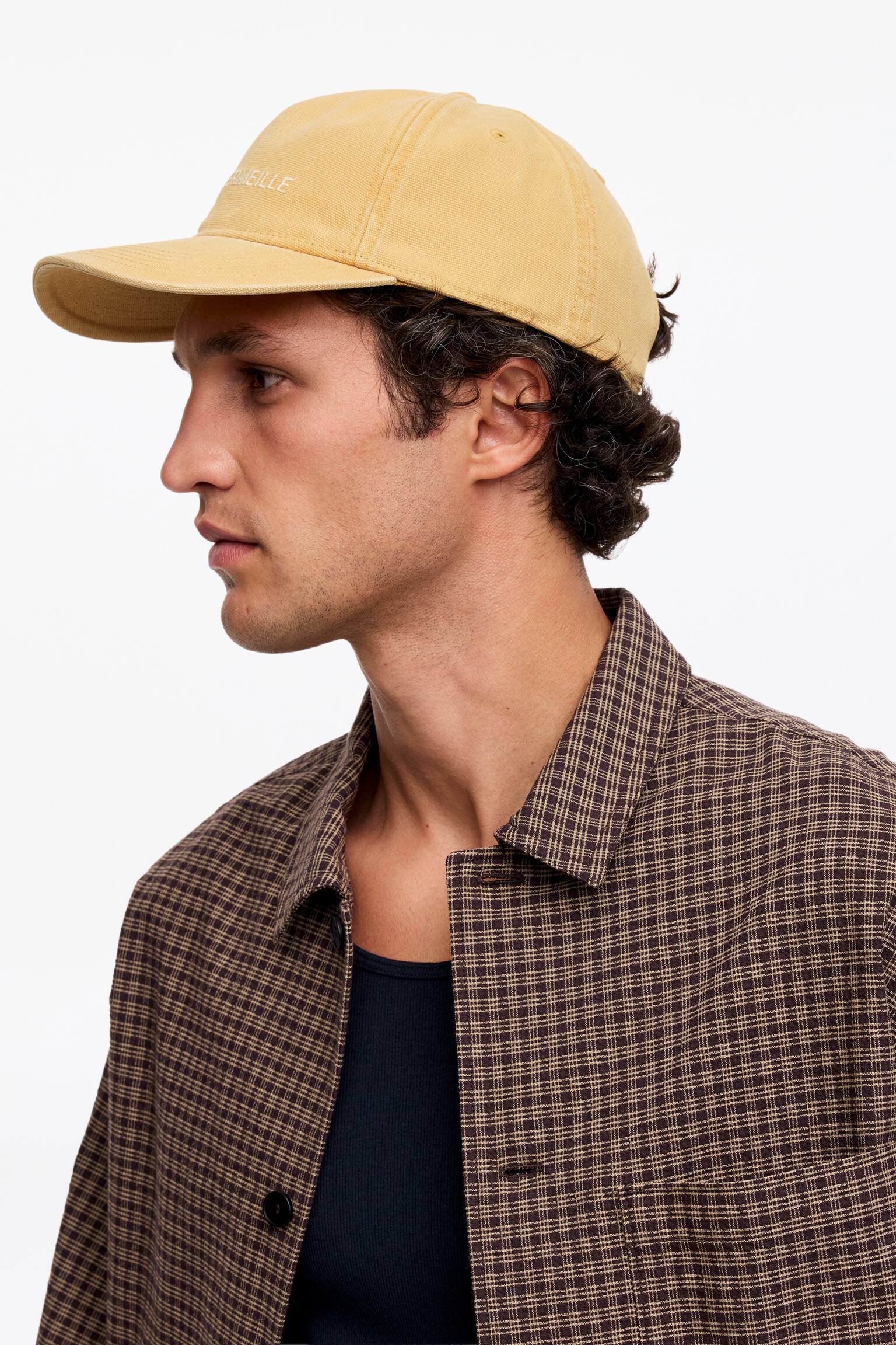 Keps i tvättad bomullscanvas - Saffran/Vinröd - 4