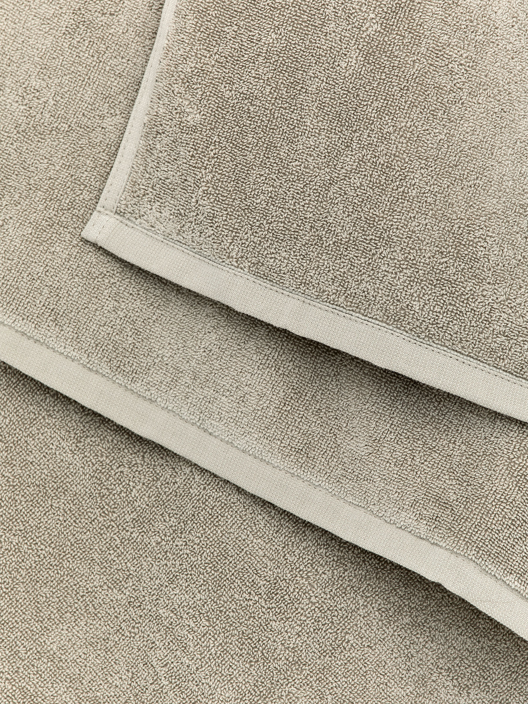 Badetuch 70 x 140 cm - Blassgrün - Homeware - StillMedia/DescriptiveDetail - 3