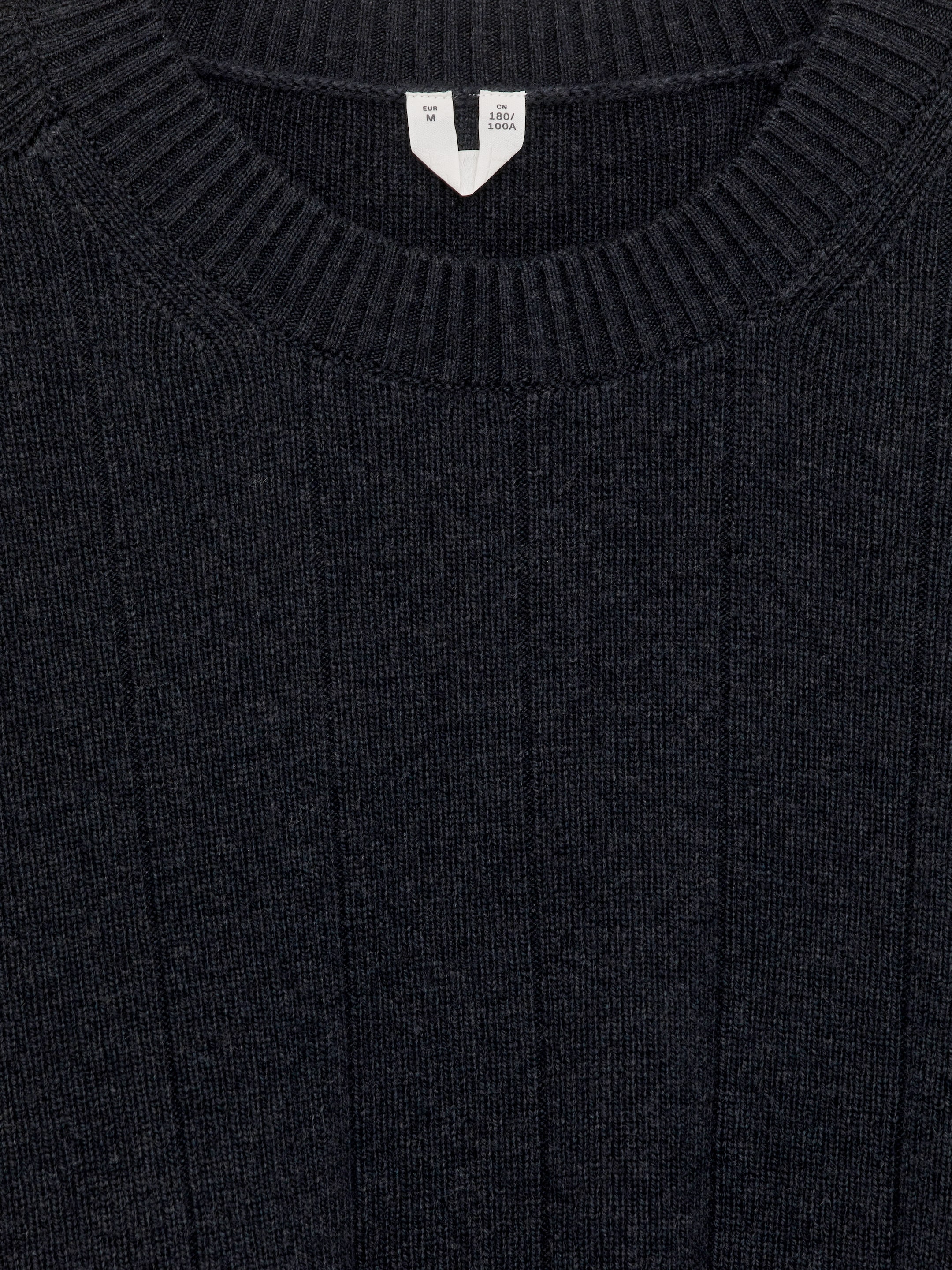 View larger image: Lambs Wool Crew-Neck Jumper - Dark Blue - Men | H&M GB 6