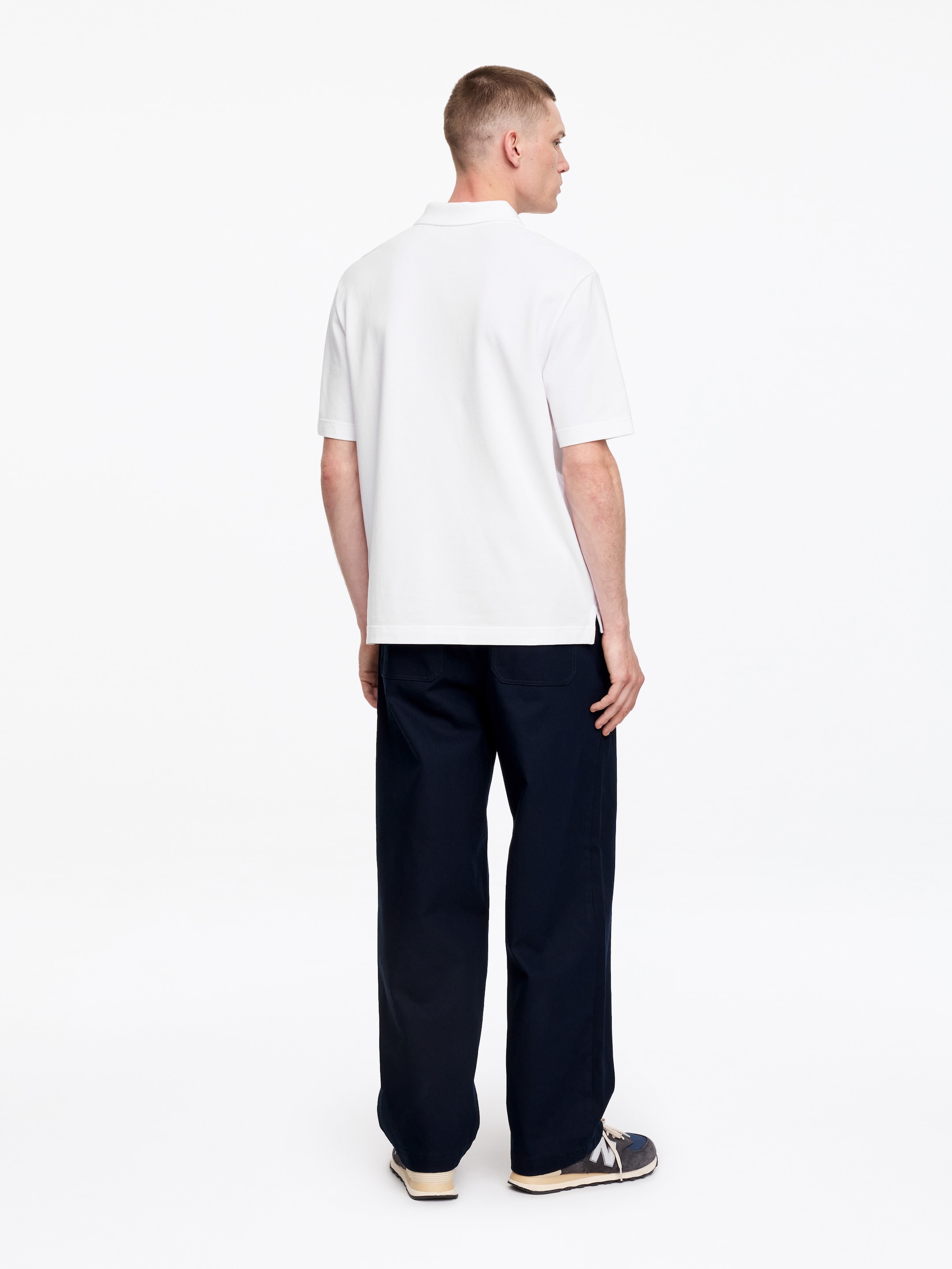 Piqué Polo Shirt - Off White - Regular fit - Men - StillMedia/Lookbook - 2