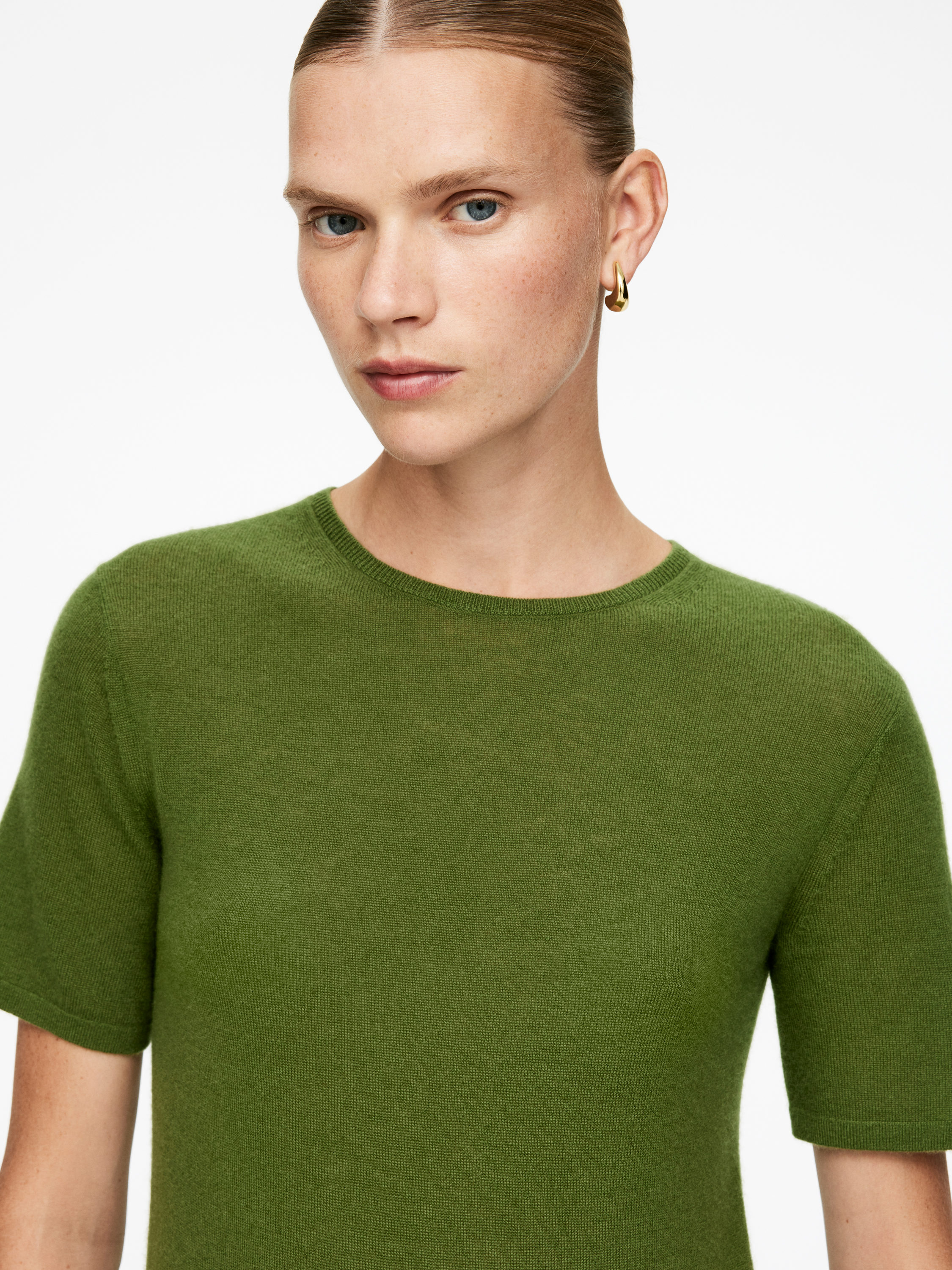 Pure Cashmere T-Shirt - Green - Regular fit - Women - StillMedia/Lookbook - 6