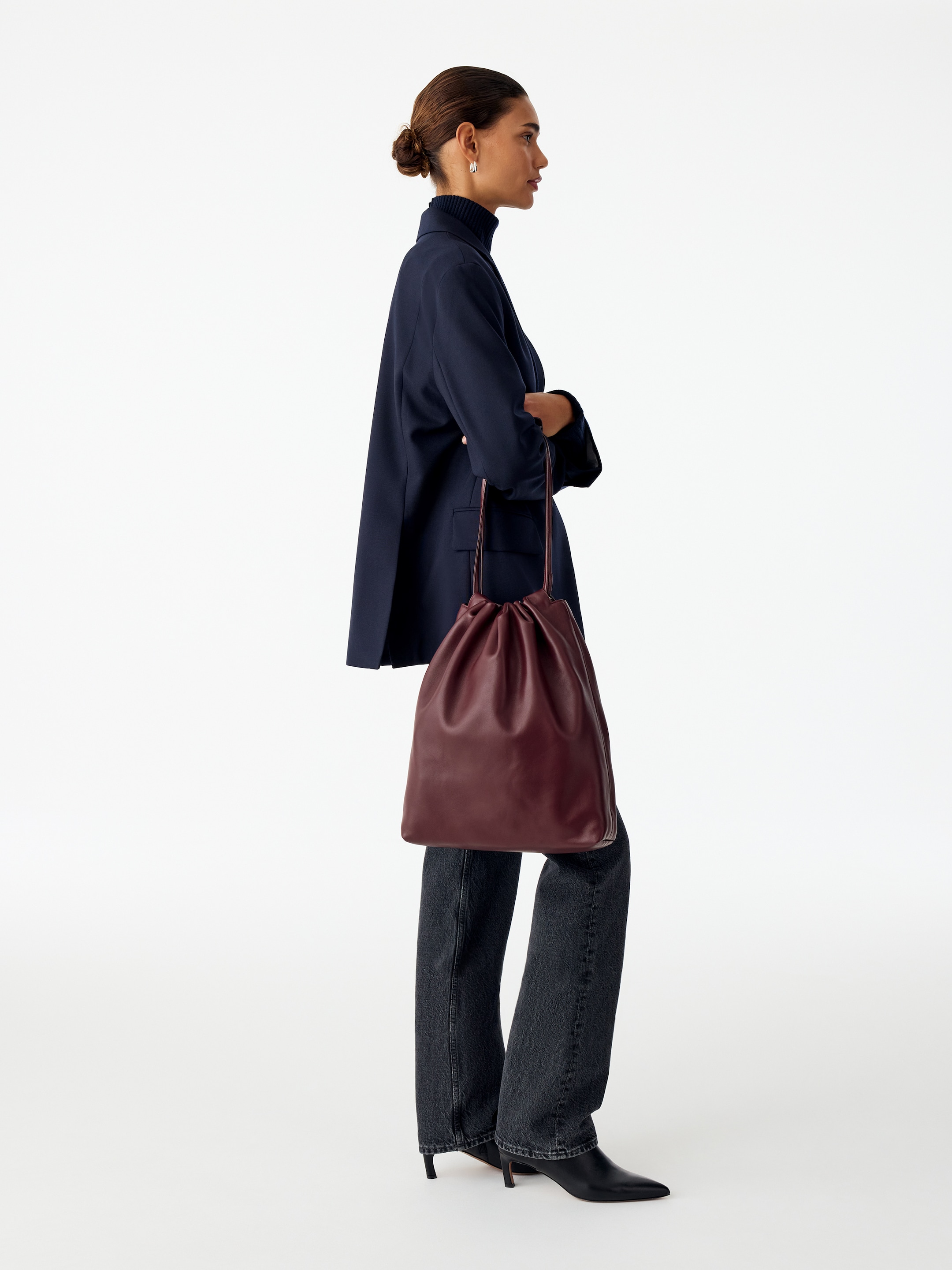 Sac cabas froncé en cuir - Rouge foncé - women - StillMedia/Lookbook - 6