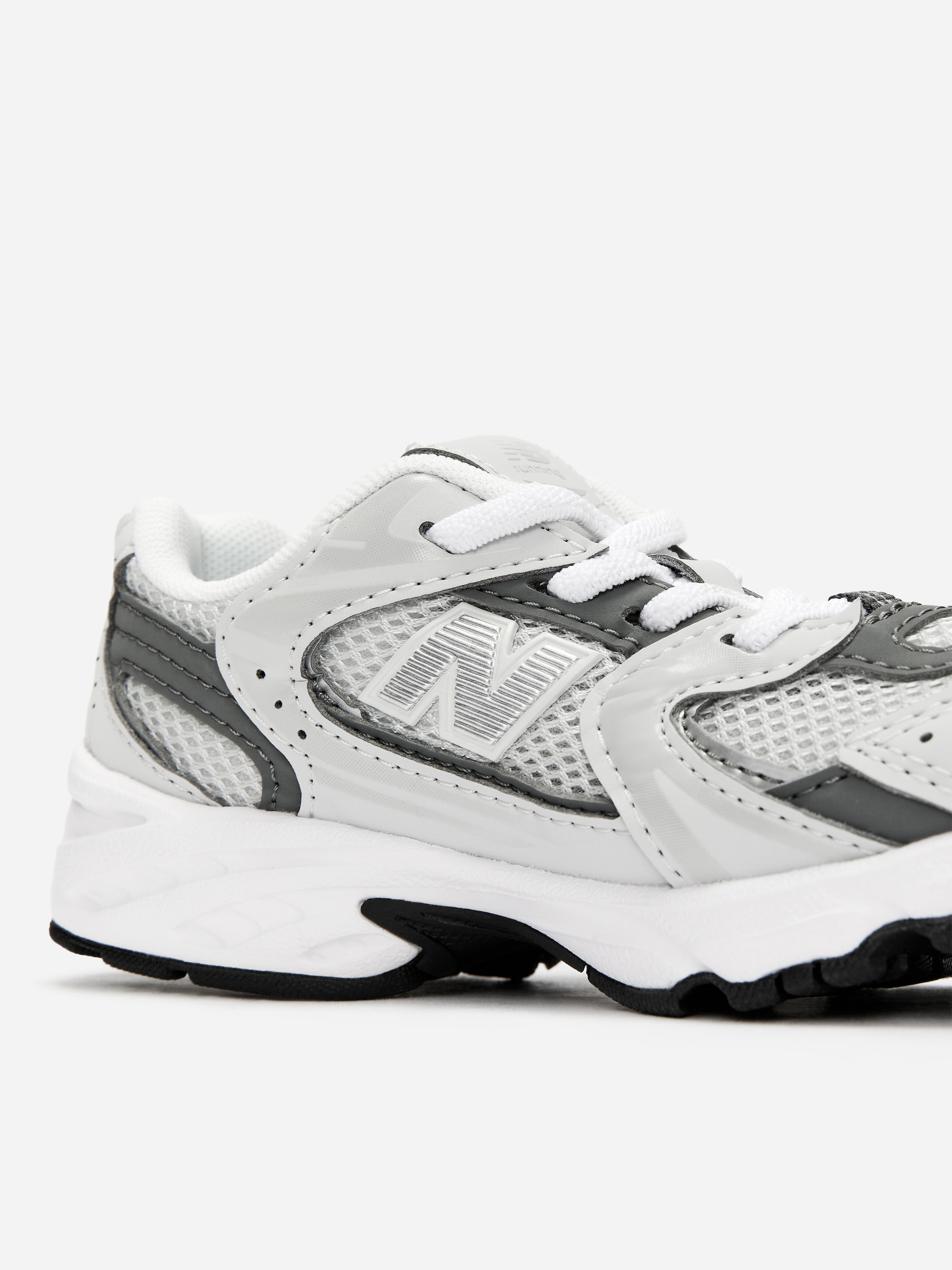 Sneaker 530 Bungee für Kinder von New Balance - Weiß/Grau - Children - StillMedia/DescriptiveDetail - 4