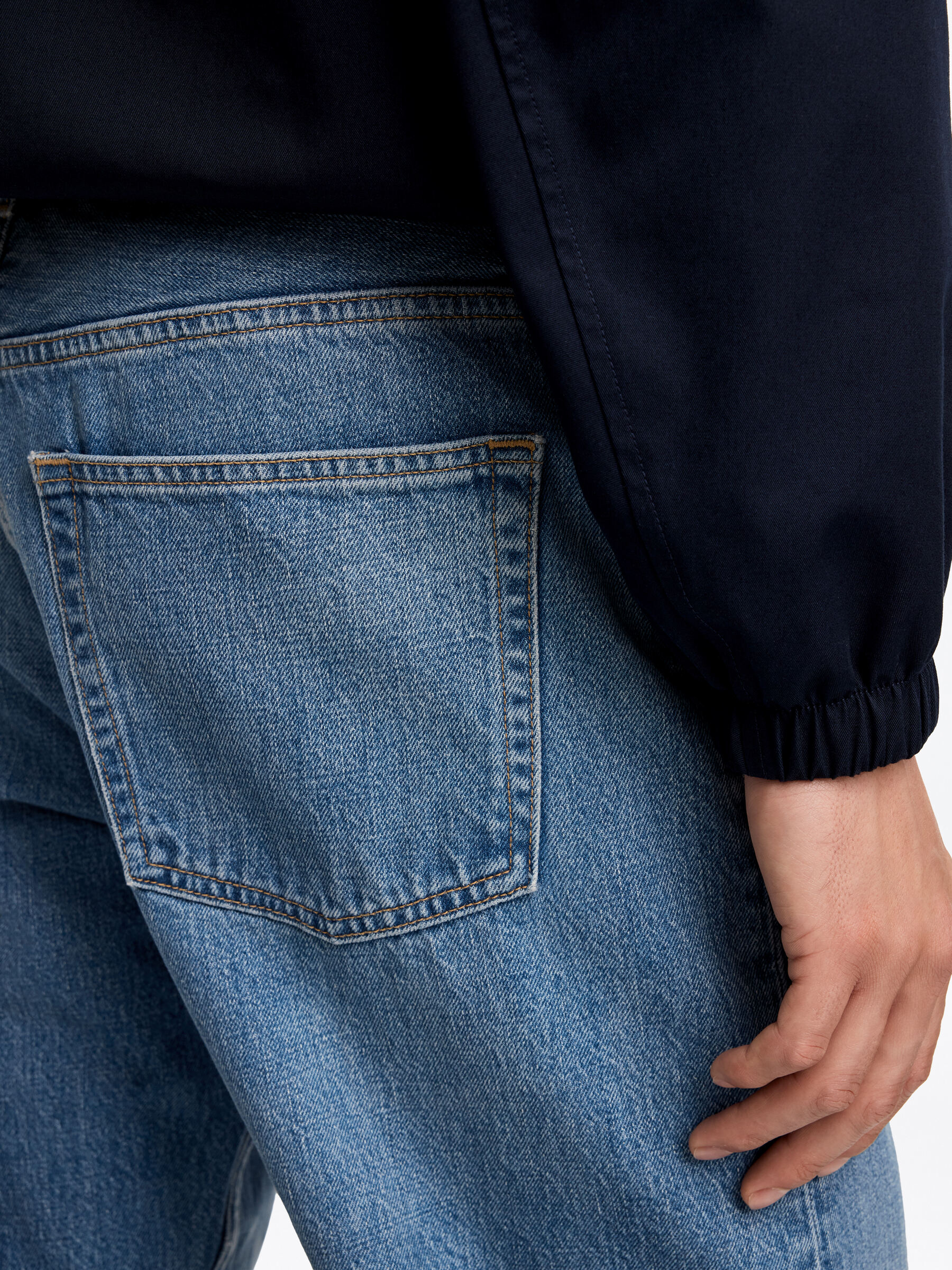 CLIFF Regular Straight Jeans - Mid Blue - Regular fit - Men - StillMedia/Lookbook - 14