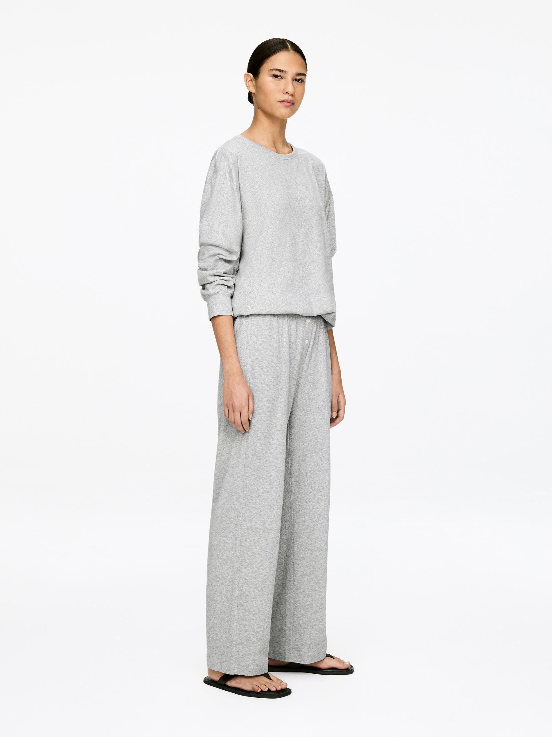 Pantalones en mezcla de algodón fluida - Gris - Corte relajado - Women - StillMedia/Lookbook - 5