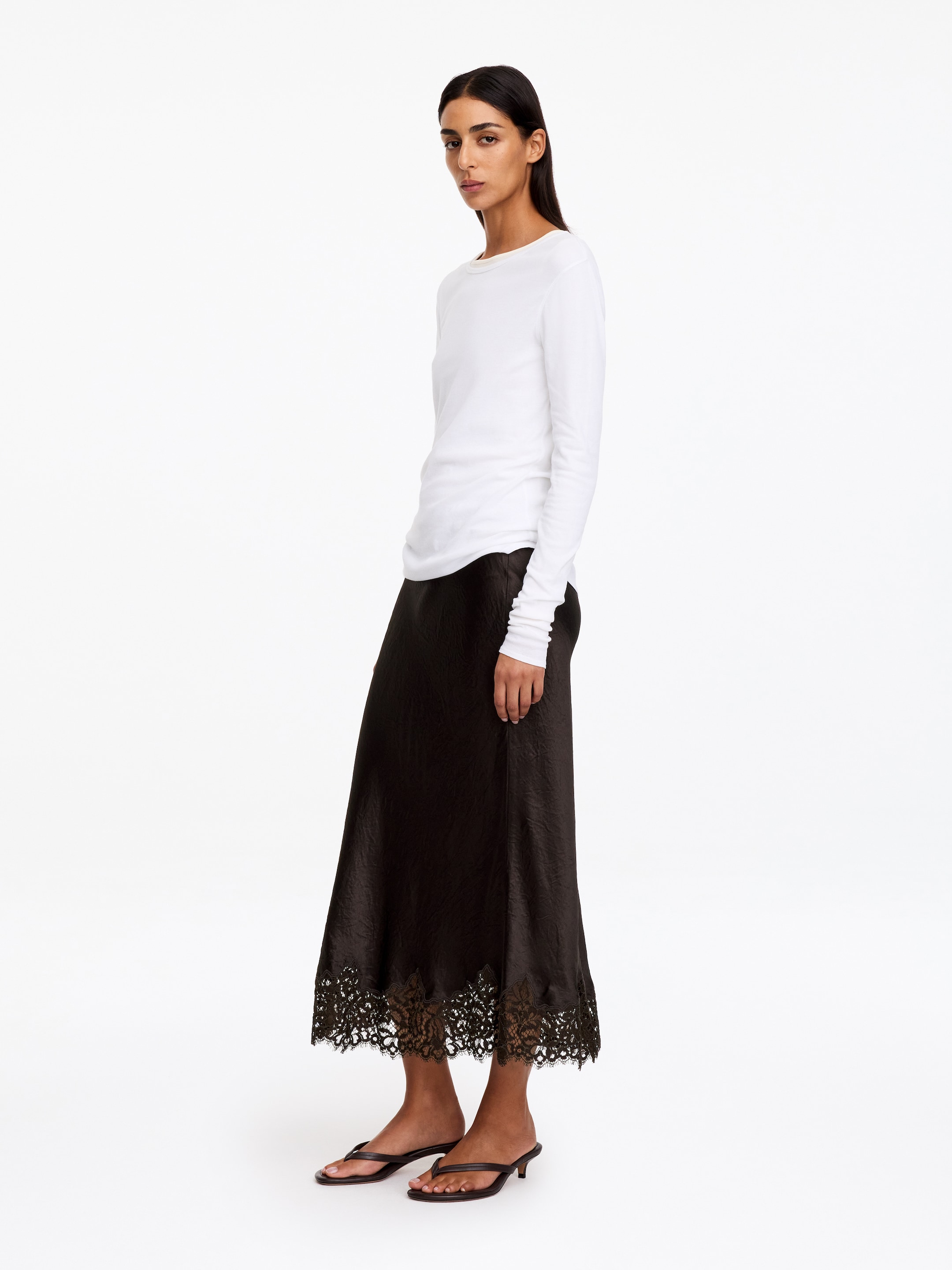 Lace-Detail Satin Skirt - Dark Brown - Regular fit - women - StillMedia/Lookbook - 12