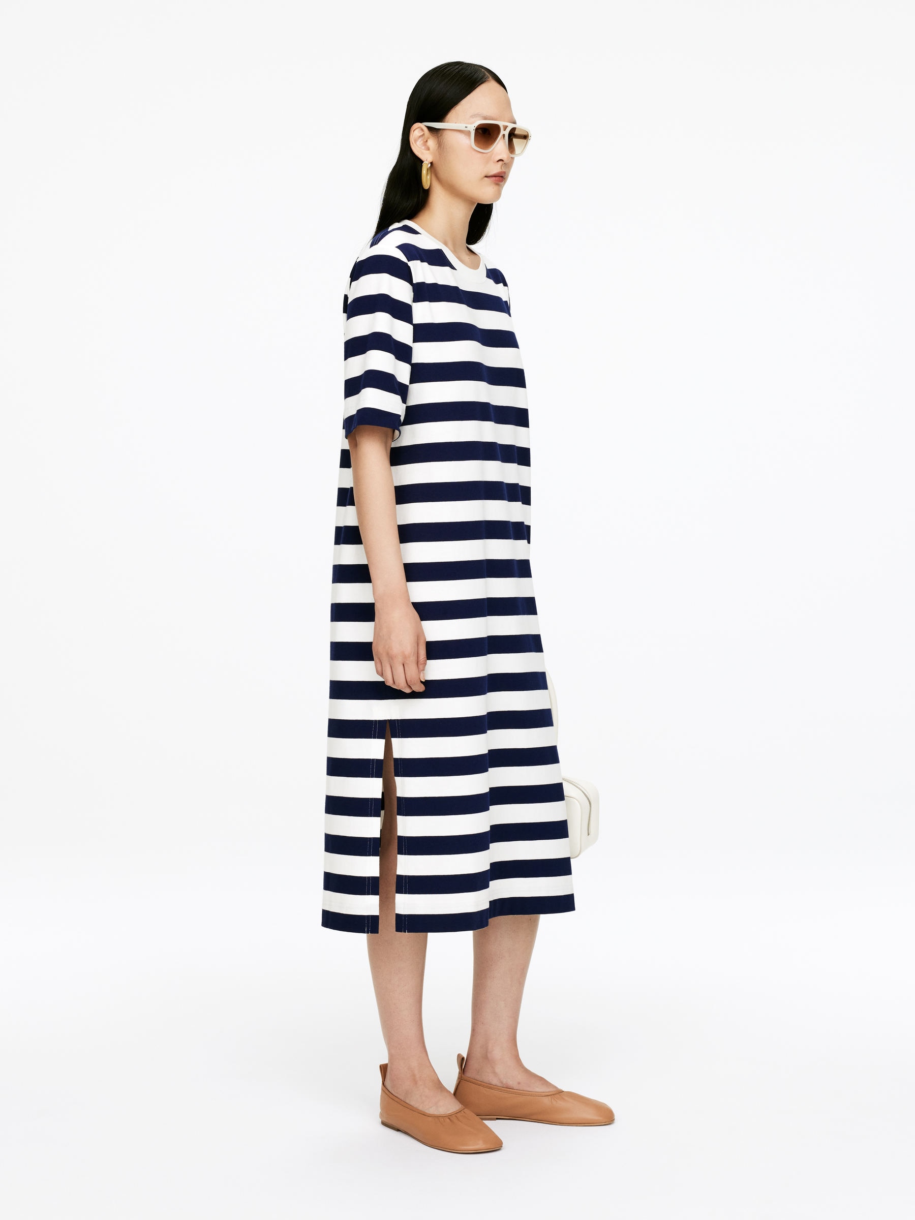 T-Shirt Dress - Dark Blue/Off White - Loose fit - Women - StillMedia/Lookbook - 6
