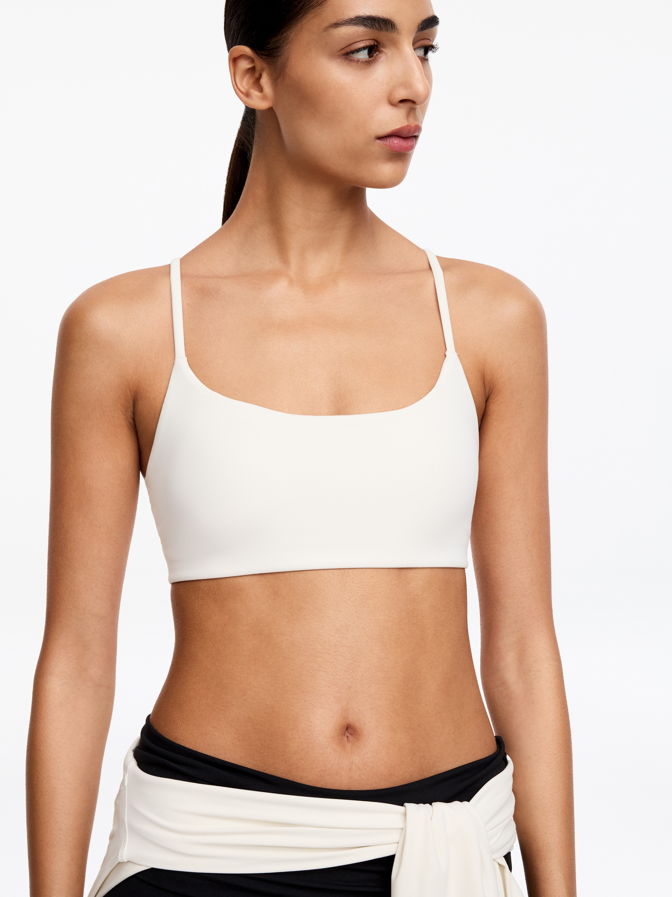 Soft Stretch Sports Bra - White - Slim fit - Women - StillMedia/Lookbook - 6