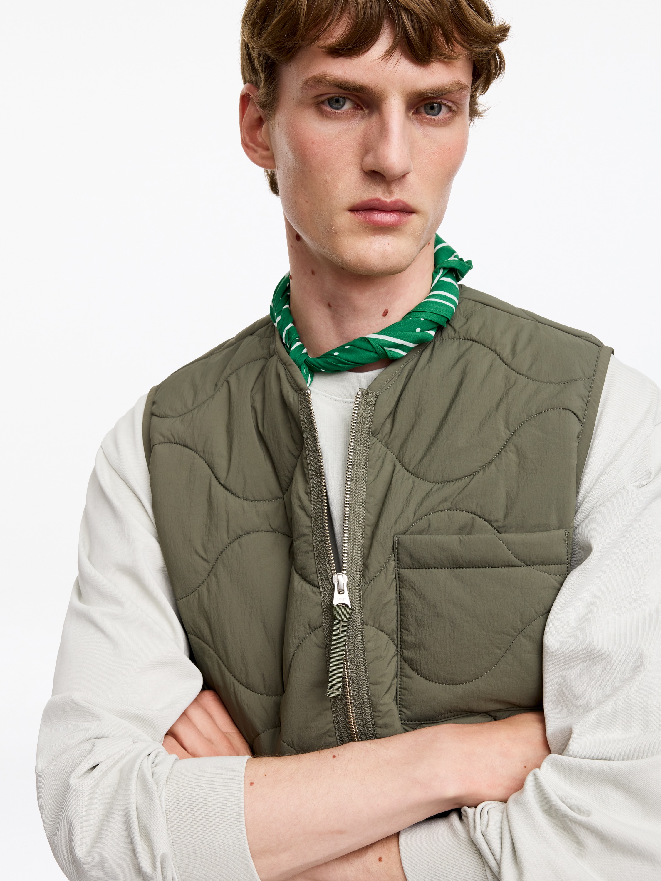 Quilted Liner Vest – Khaki Green – ARKET WW