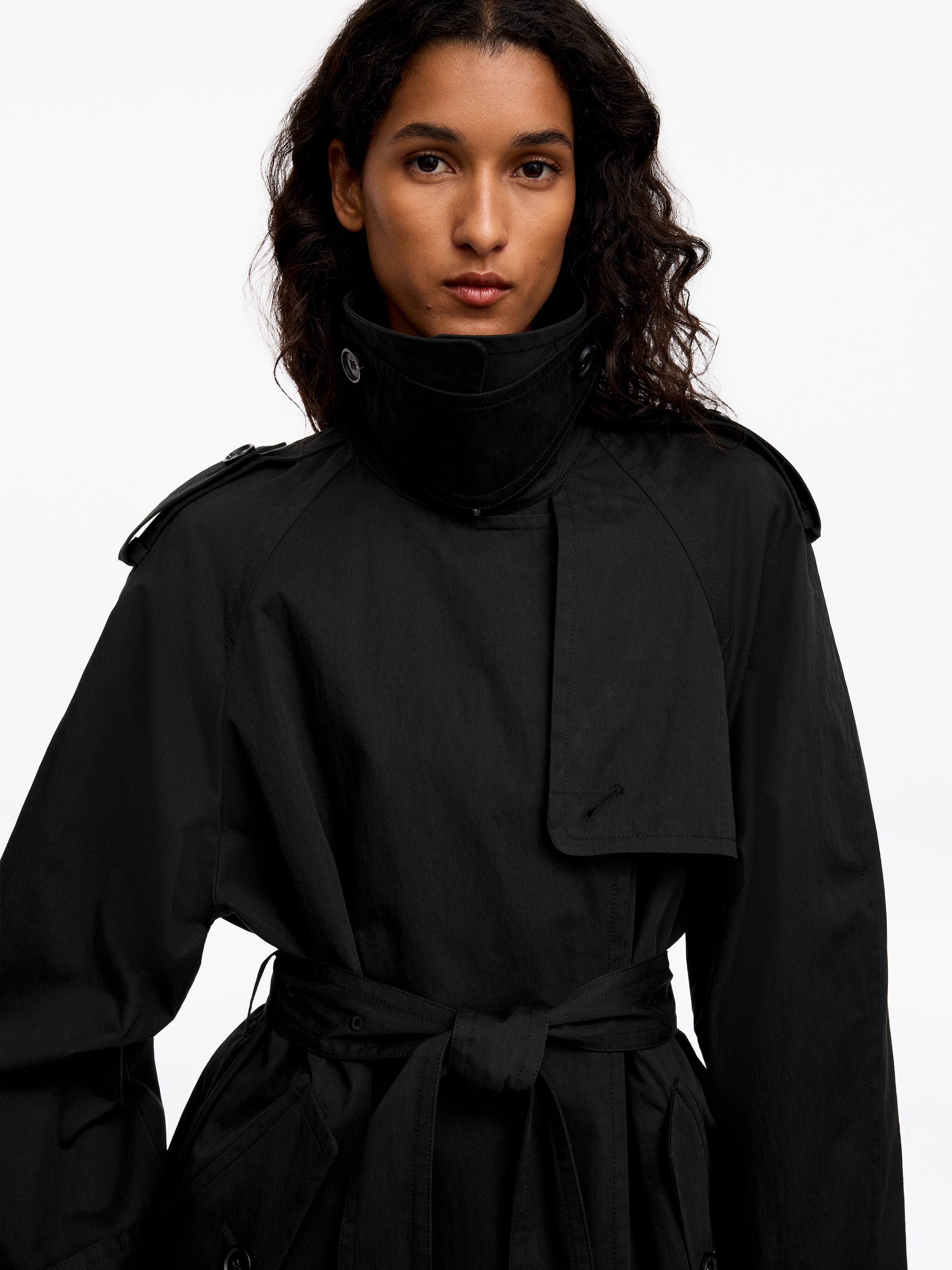 Oversize-Trenchcoat - Schwarz - Oversize - women - StillMedia/Lookbook - 11