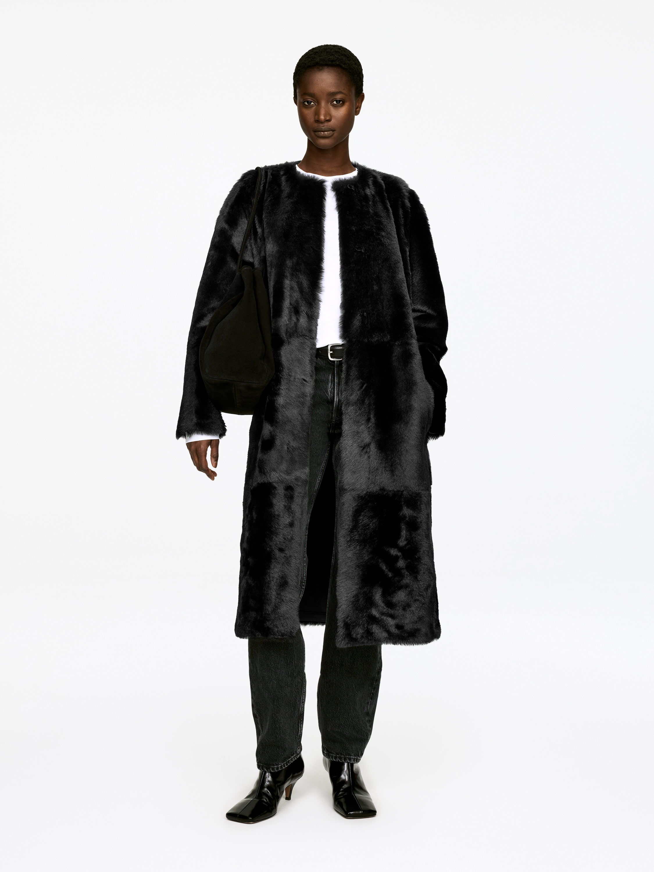 Shearling Coat - Black - Regular fit - Women - StillMedia/Lookbook - 7