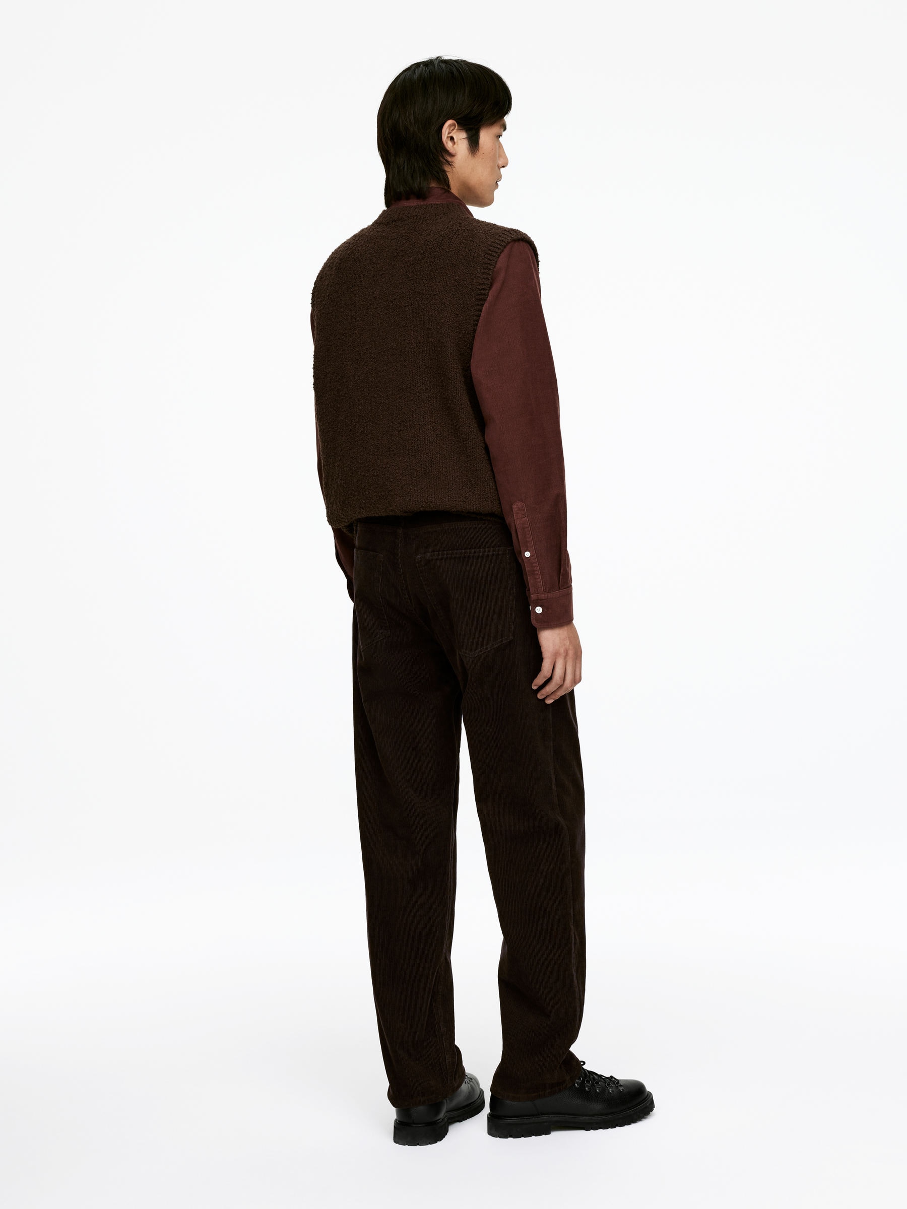 LOOSE Corduroy Trousers - Brown - Loose fit - Men - StillMedia/Lookbook - 5