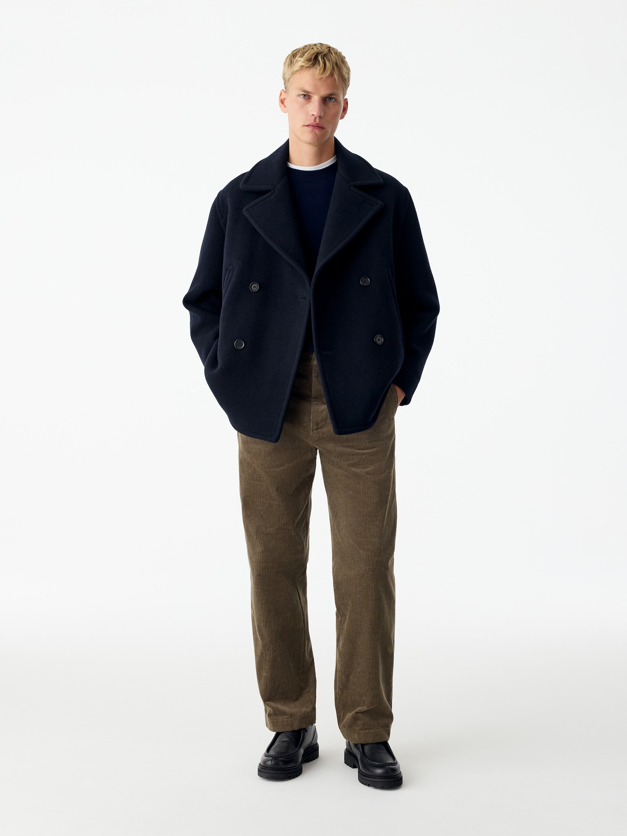 Weite Cordhose - Graubraun - Loose Fit - men - StillMedia/Lookbook - 2