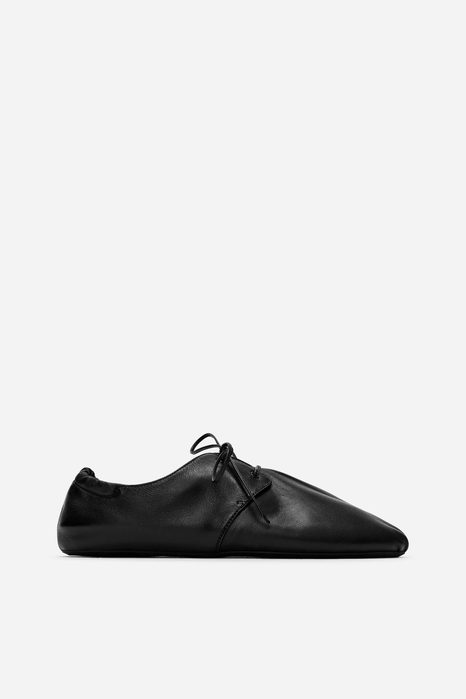 Zapatos de piel suave con cordones - Negro/Amarillo empolvado - 2