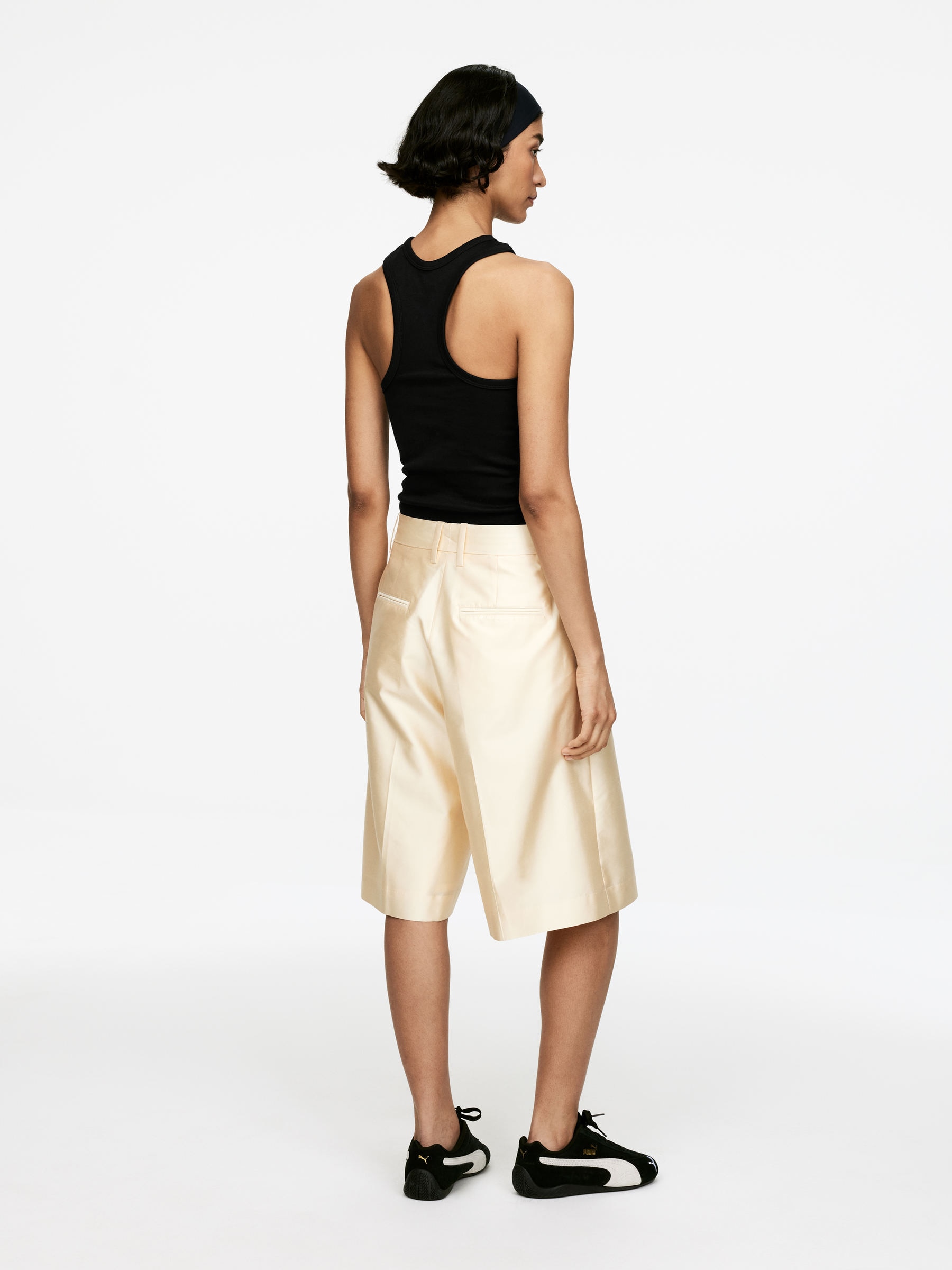Ribbed Racer Tank - Black - Women - StillMedia/Lookbook - 11