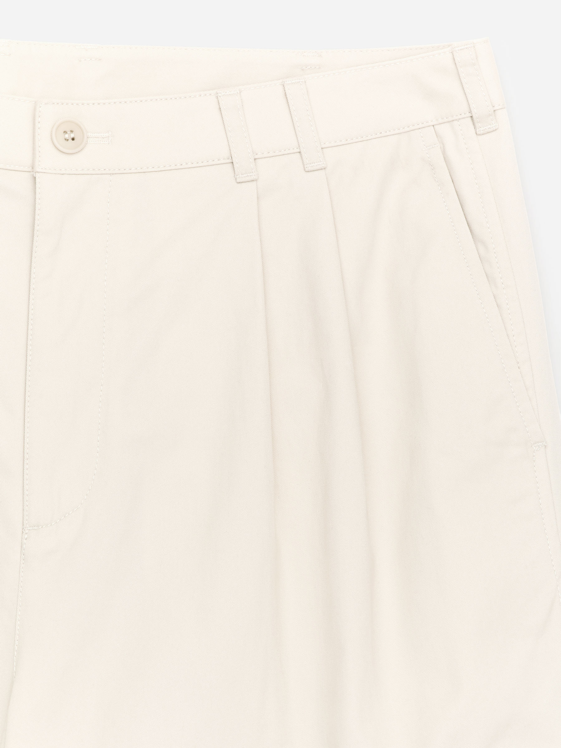 Loose-Fit Cargo Trousers - Off White - Loose fit - Men - StillMedia/DescriptiveDetail - 1