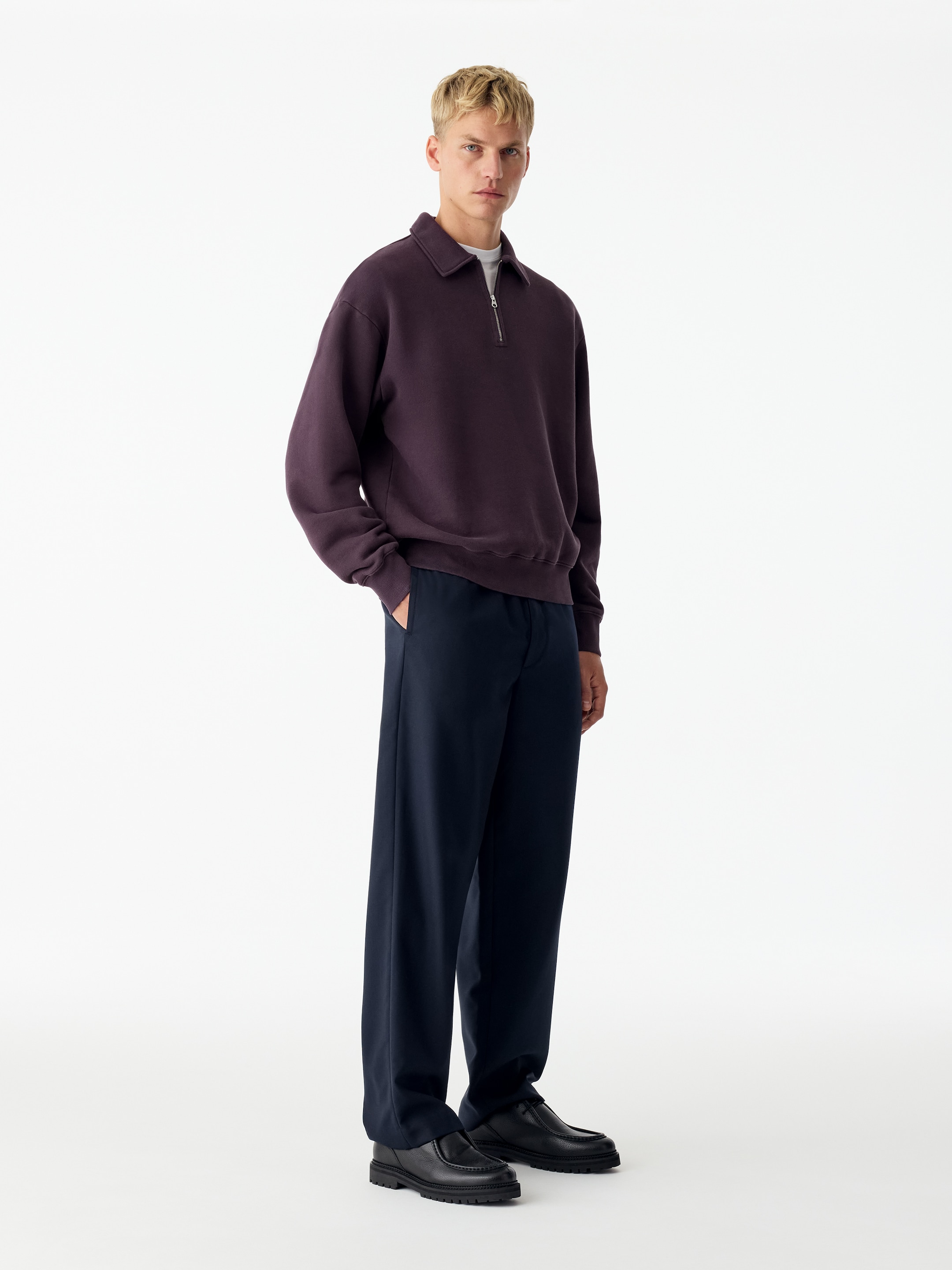 Sweatshirt aus Baumwolle mit kurzem Reißverschluss - Lila - Regular Fit - men - StillMedia/Lookbook - 2
