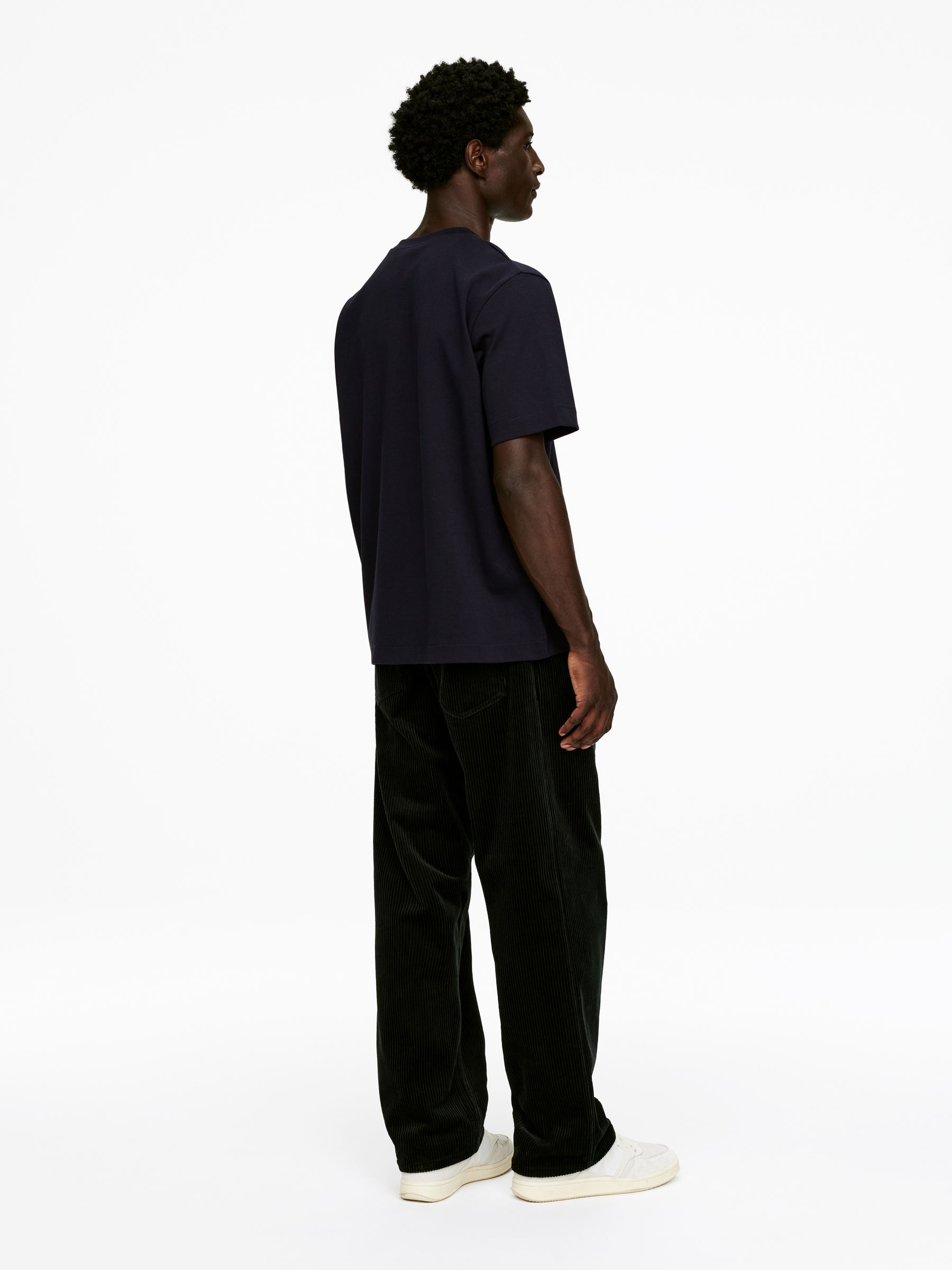 Interlock T-shirt - Dark Blue - Loose fit - Men - StillMedia/Lookbook - 23
