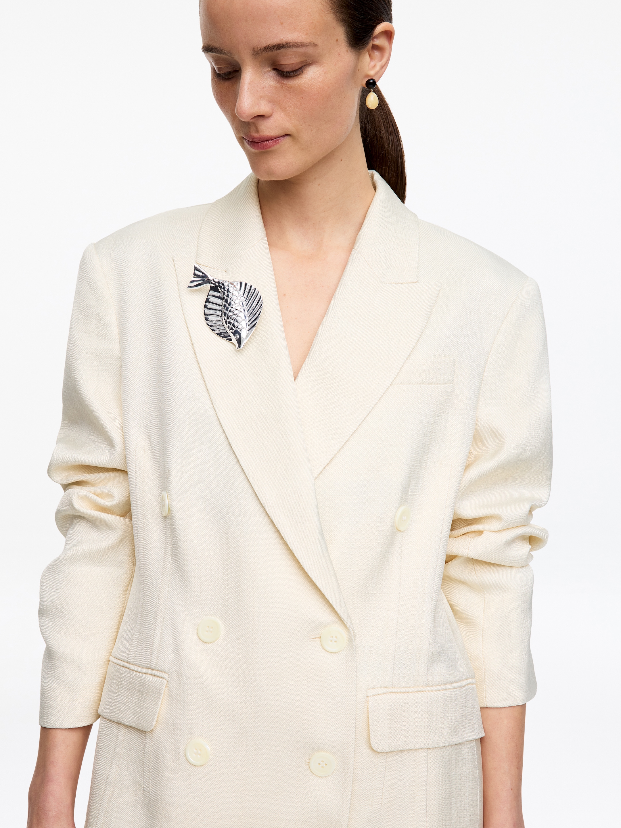 Double-Breasted Blazer - Off White - Regular fit - Women - StillMedia/Lookbook - 4