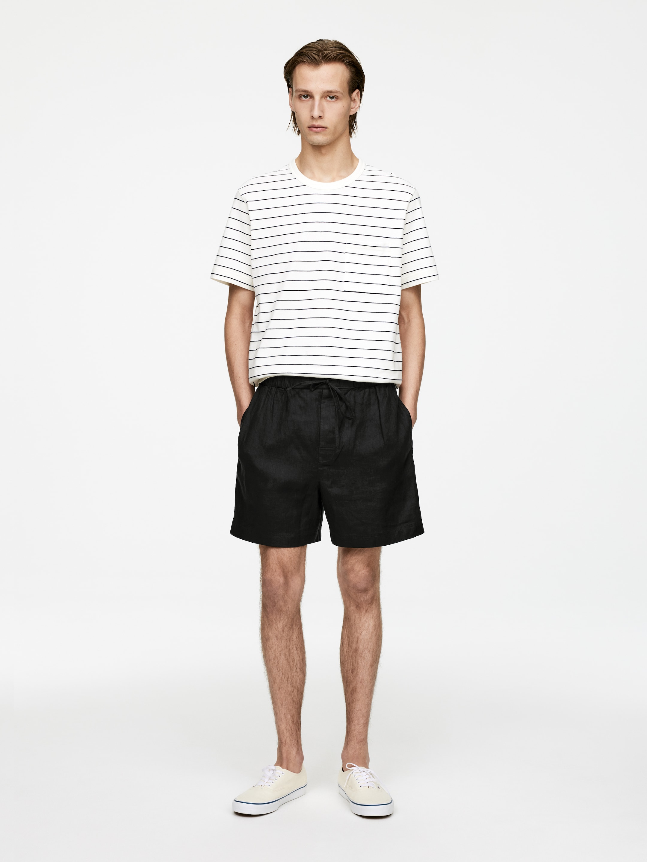 Größeres Bild ansehen: Leinen-Shorts - Schwarz - Men | H&M DE 1