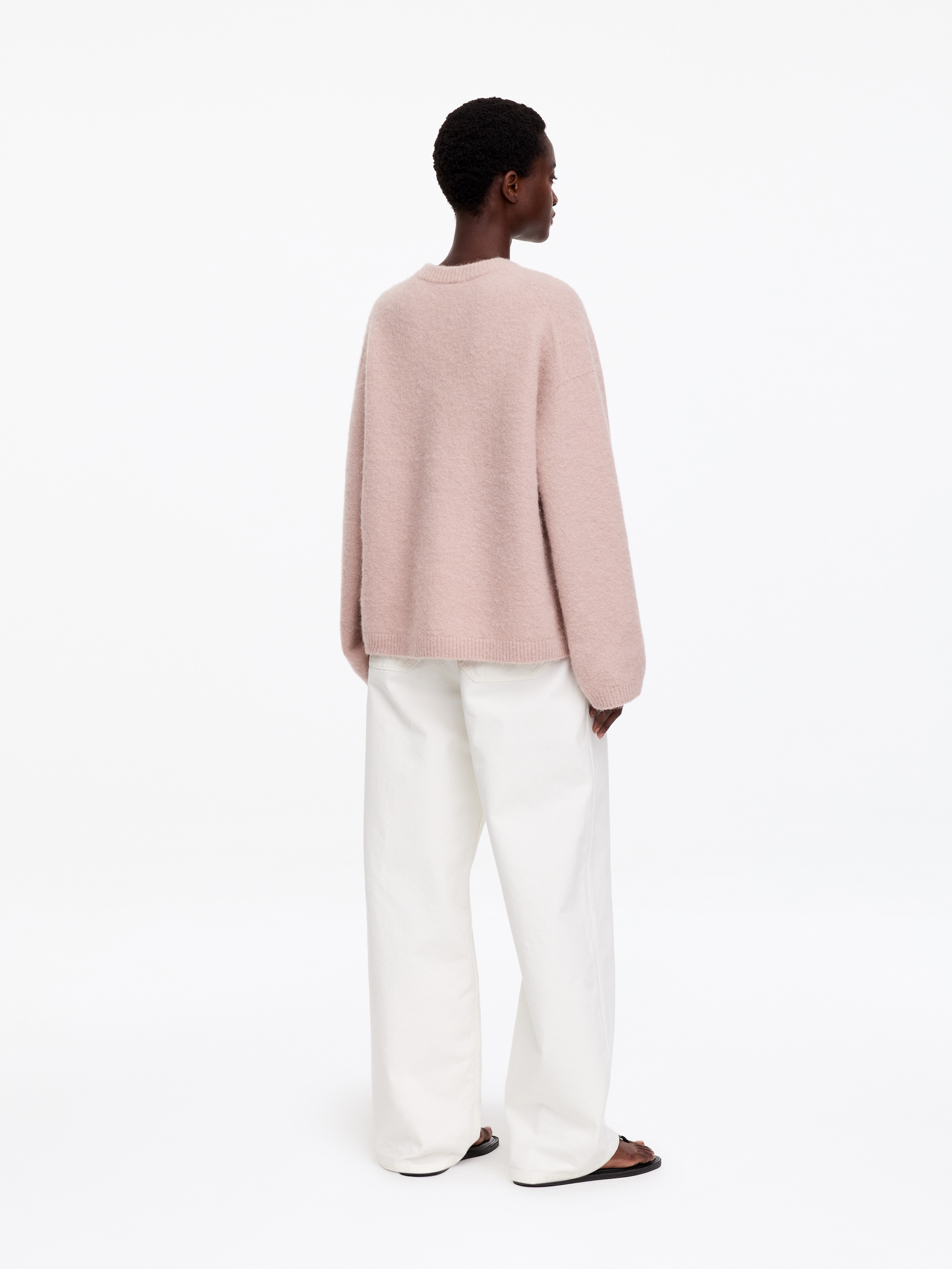 Maglione in misto alpaca e lana - Rosa polvere - Oversize - women - StillMedia/Lookbook - 2