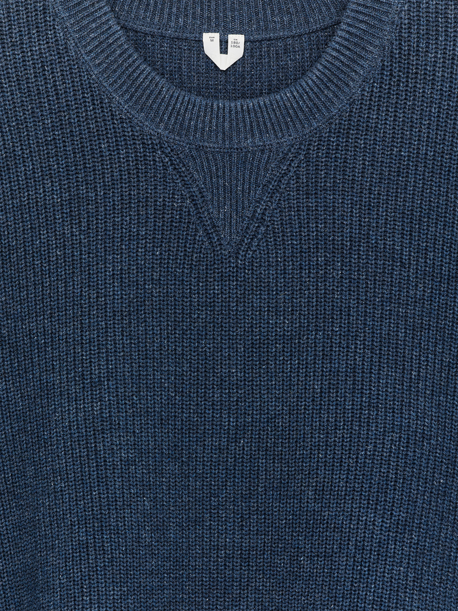 Cotton Linen Jumper - Blue - Relaxed fit - Men - StillMedia/DescriptiveStillLife - 2