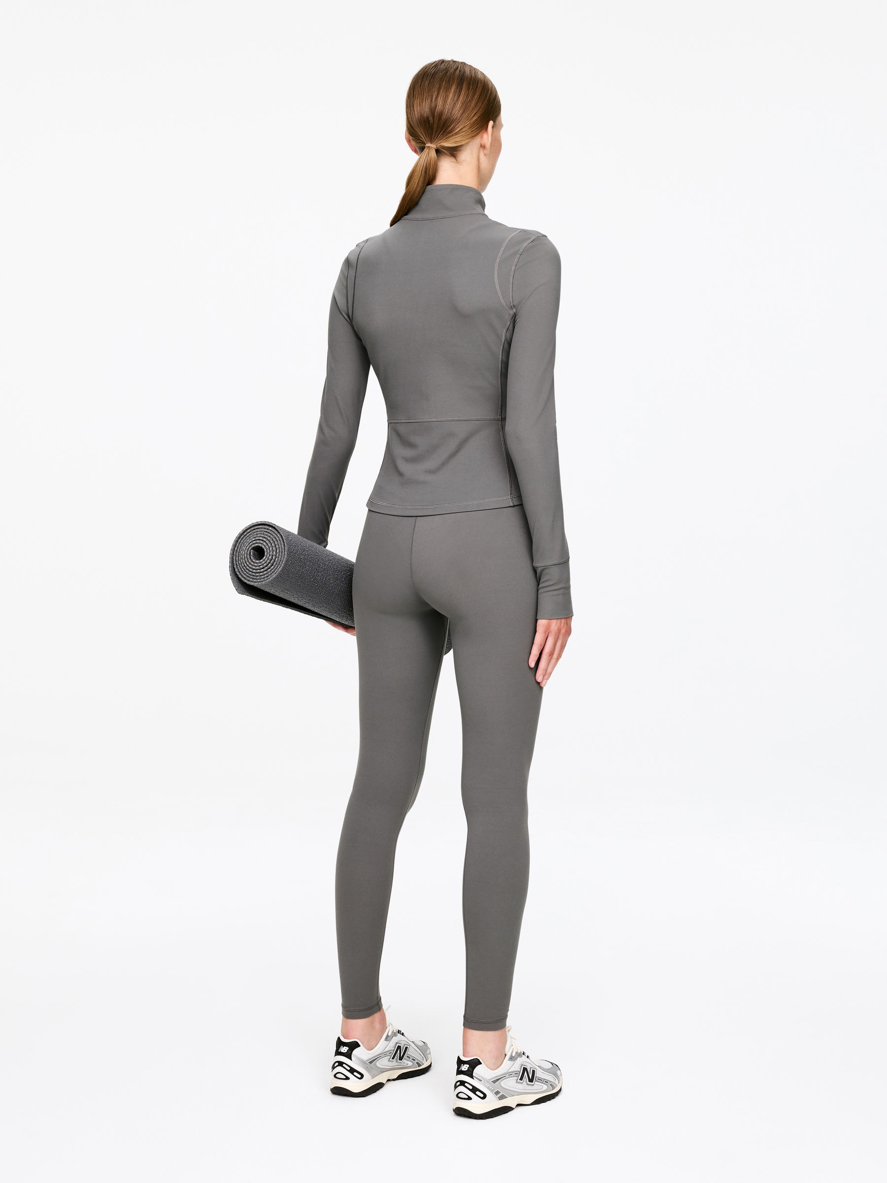 Soft Stretch Zip Jacket - Dark Grey - Slim fit - Women - StillMedia/Lookbook - 5