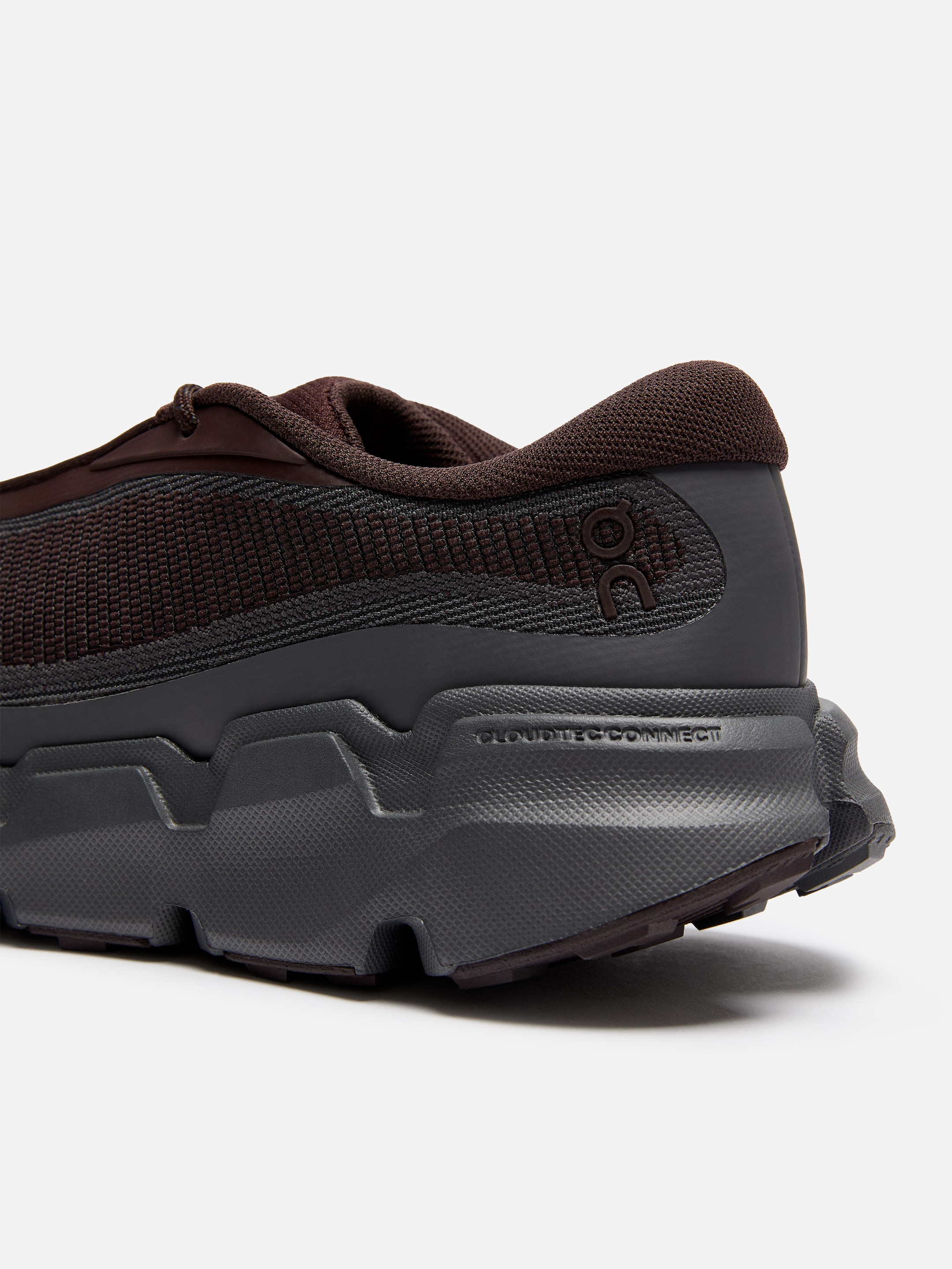 On Cloudsoma trainers - Brown - women - StillMedia/DescriptiveDetail - 2