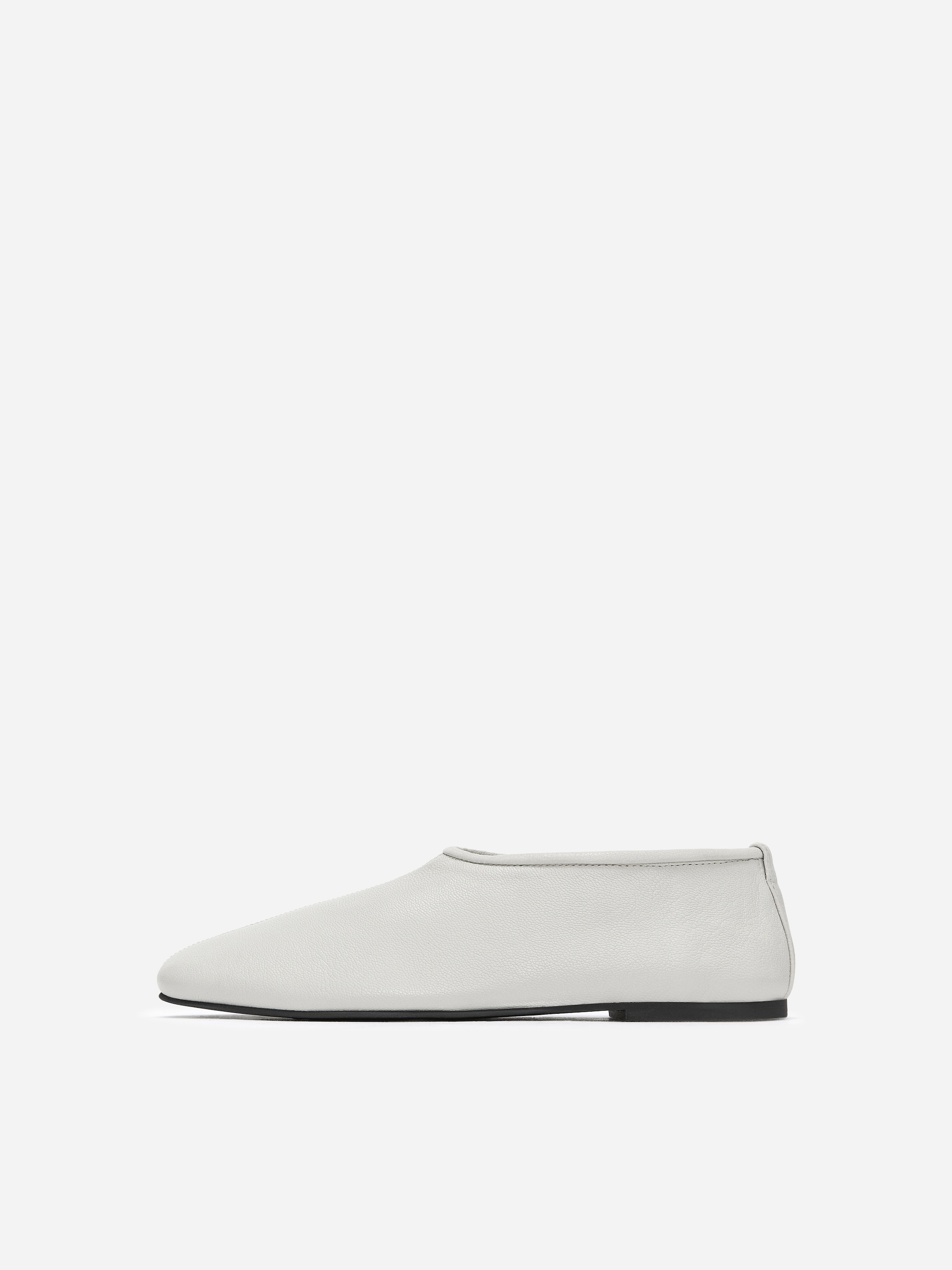 Leather Ballet Flats - Grey - Women - StillMedia/DescriptiveStillLife - 3
