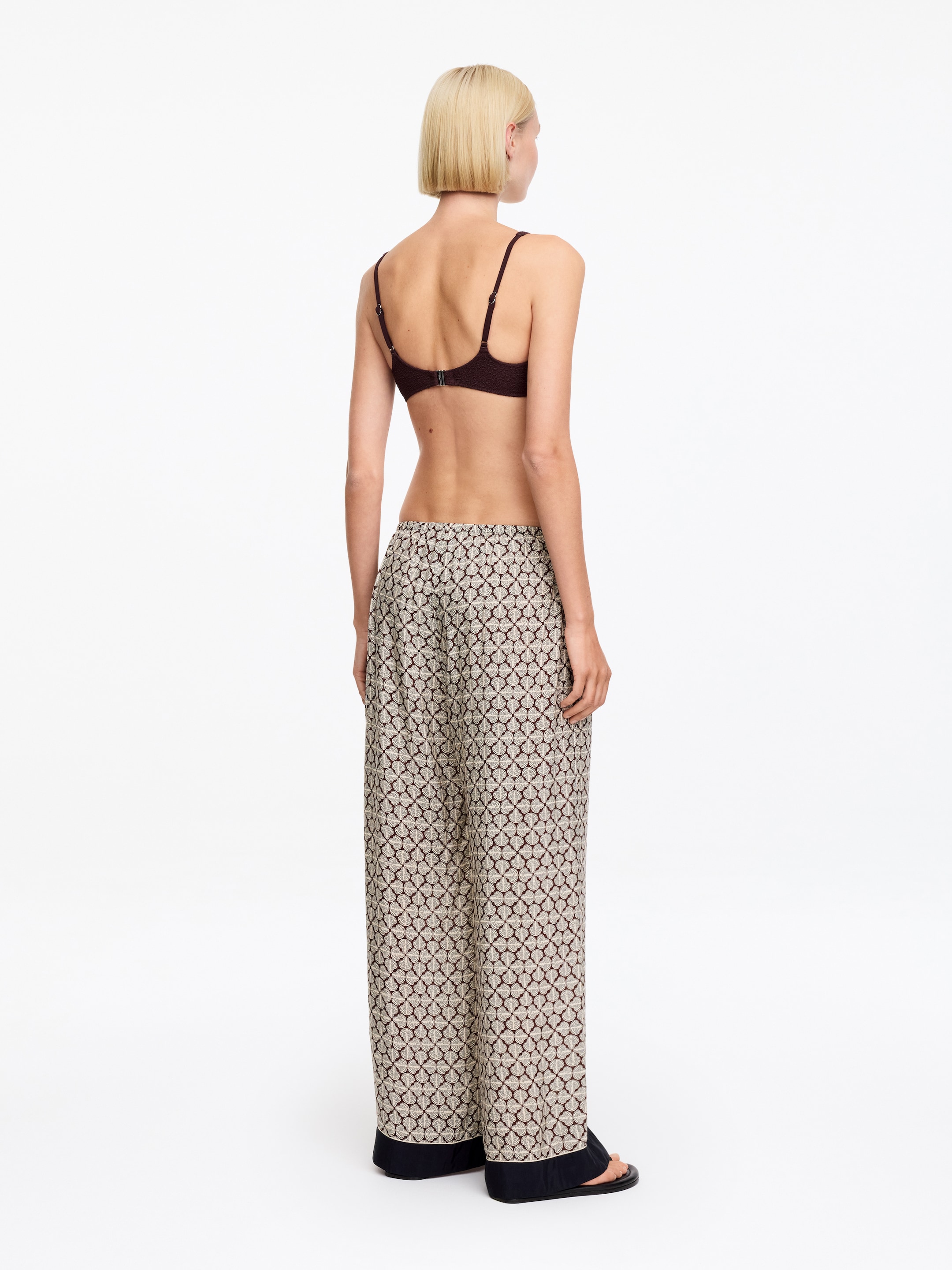 Lyocell Blend Drawstring Trousers - Dark red - Regular fit - Women - StillMedia/Lookbook - 5