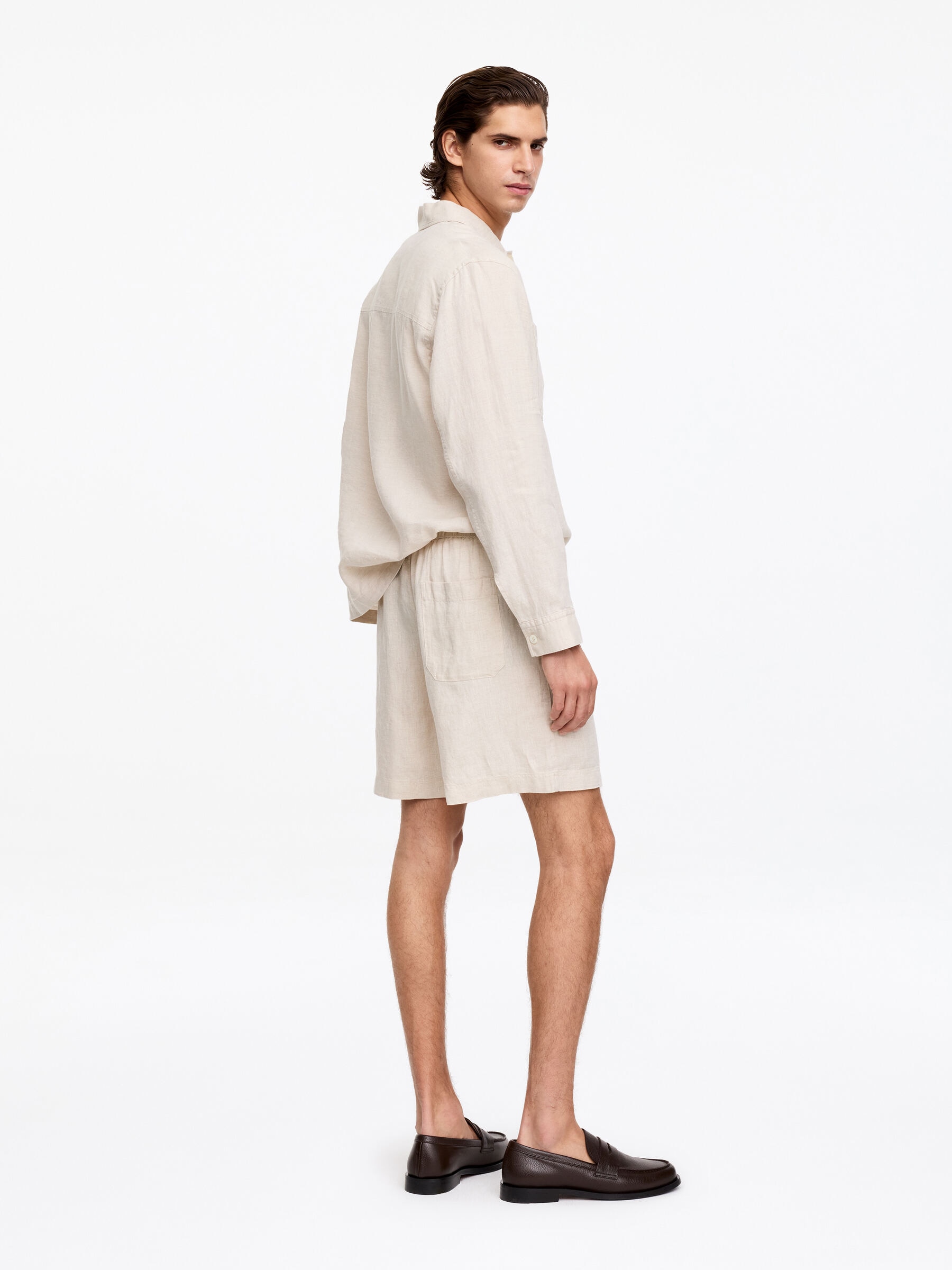 Linen Shorts - Beige - Regular fit - Men - StillMedia/Lookbook - 5