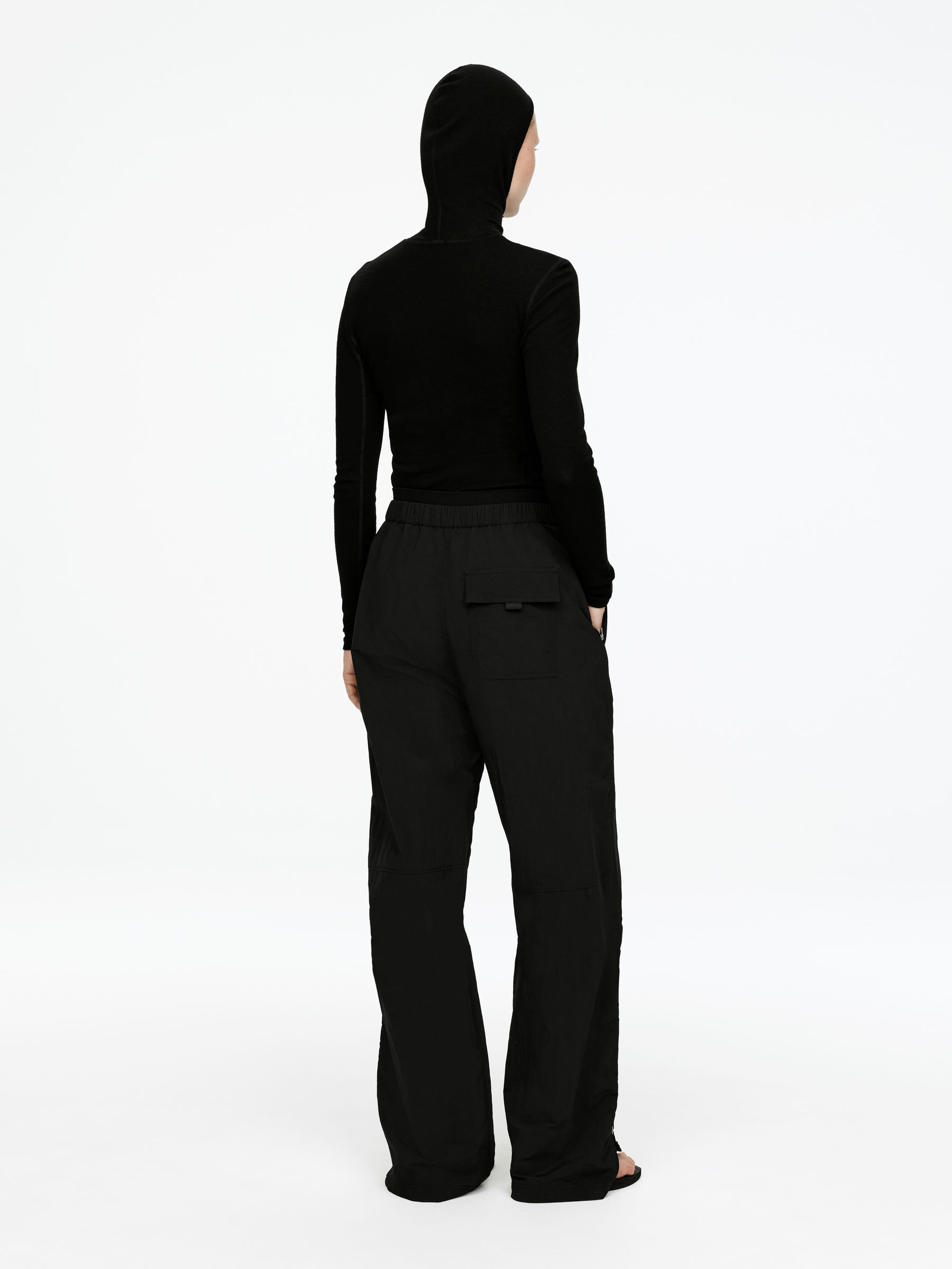 Belted Trousers - Black - Oversized - Women - StillMedia/Lookbook - 6