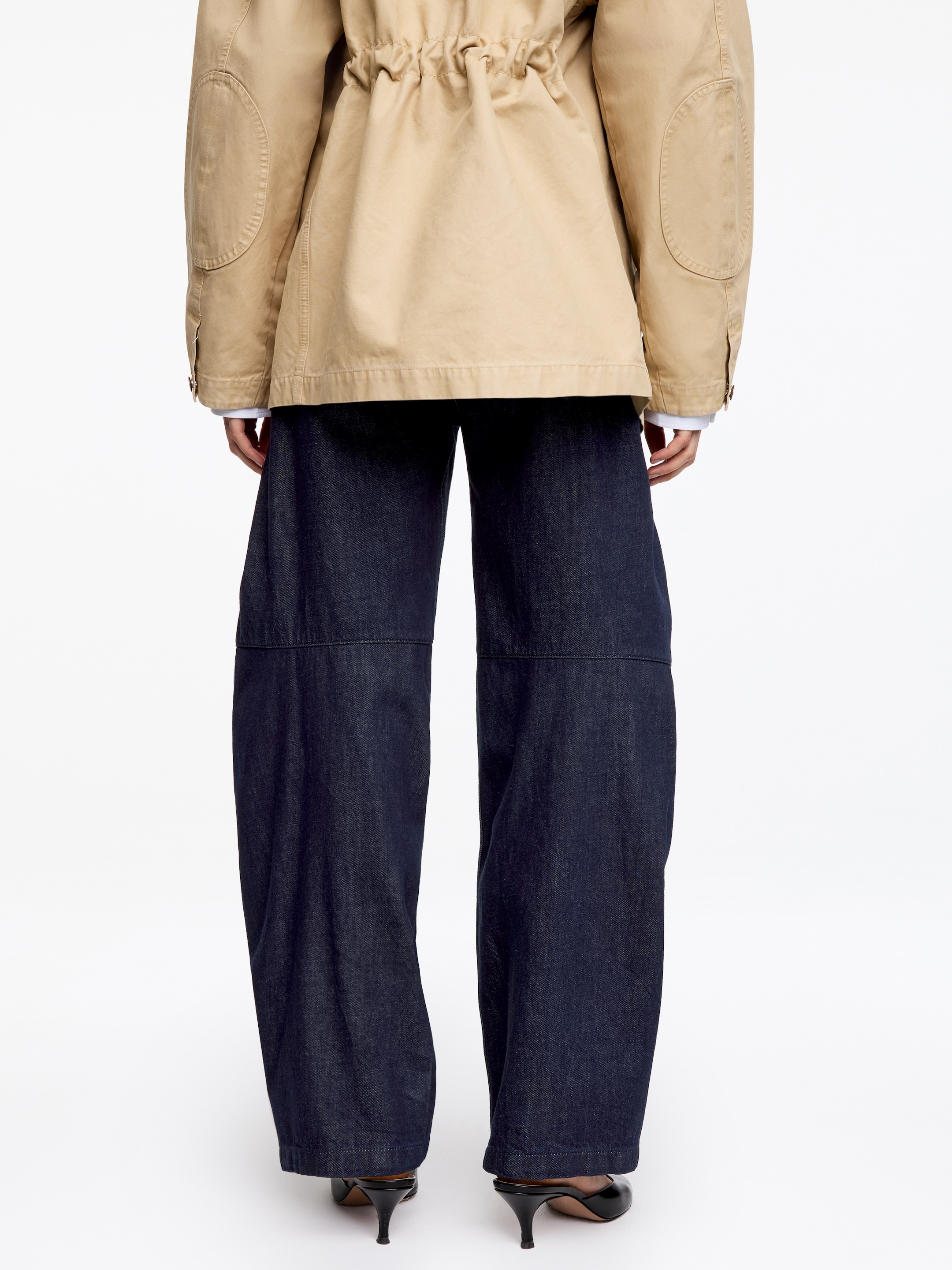 PINE Relaxed Barrel Jeans - Dark Blue - Relaxed fit - Women - StillMedia/Lookbook - 10