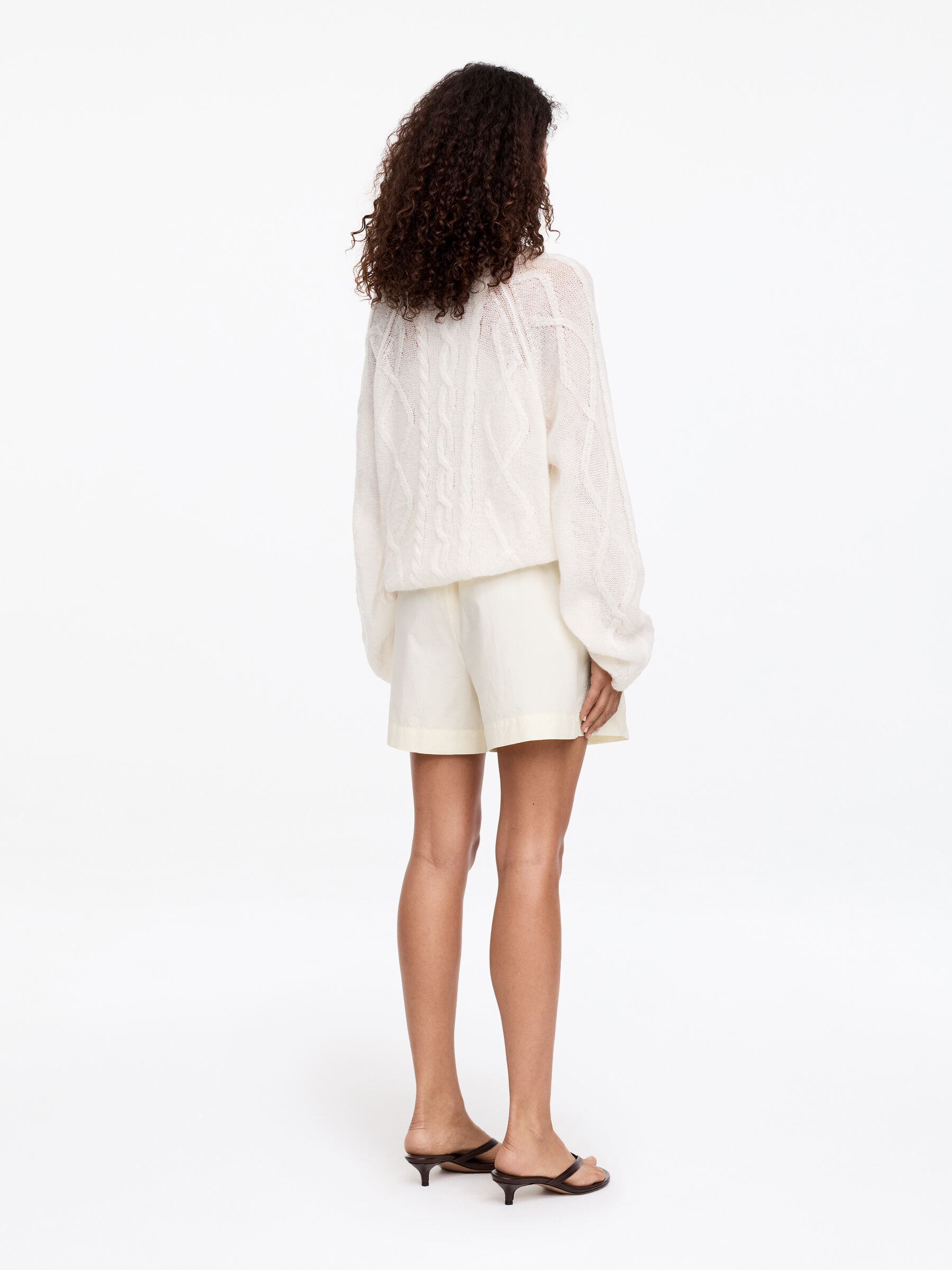 Drawstring Poplin Shorts - White - Relaxed fit - Women - StillMedia/Lookbook - 2