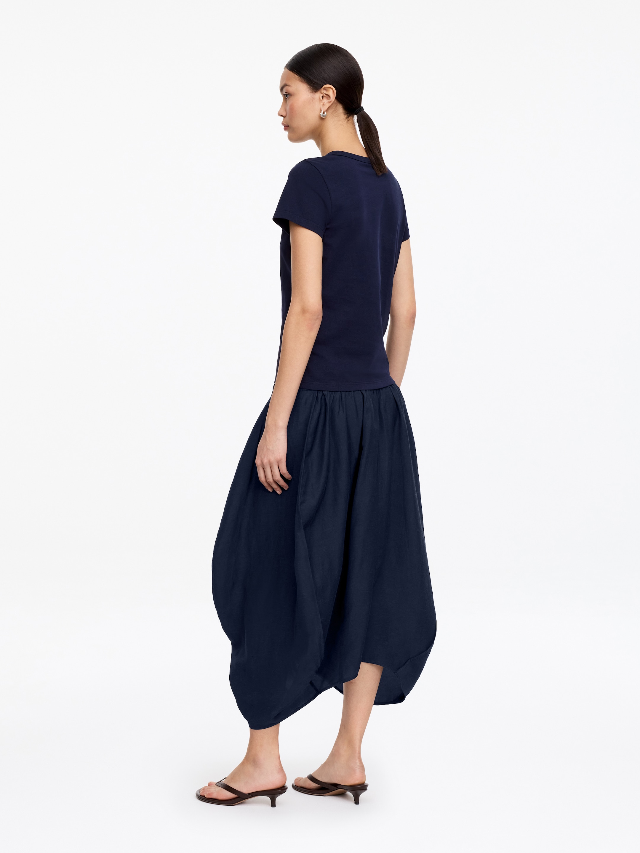 Balloon Midi Skirt - Dark Blue - Regular fit - Women - StillMedia/Lookbook - 3