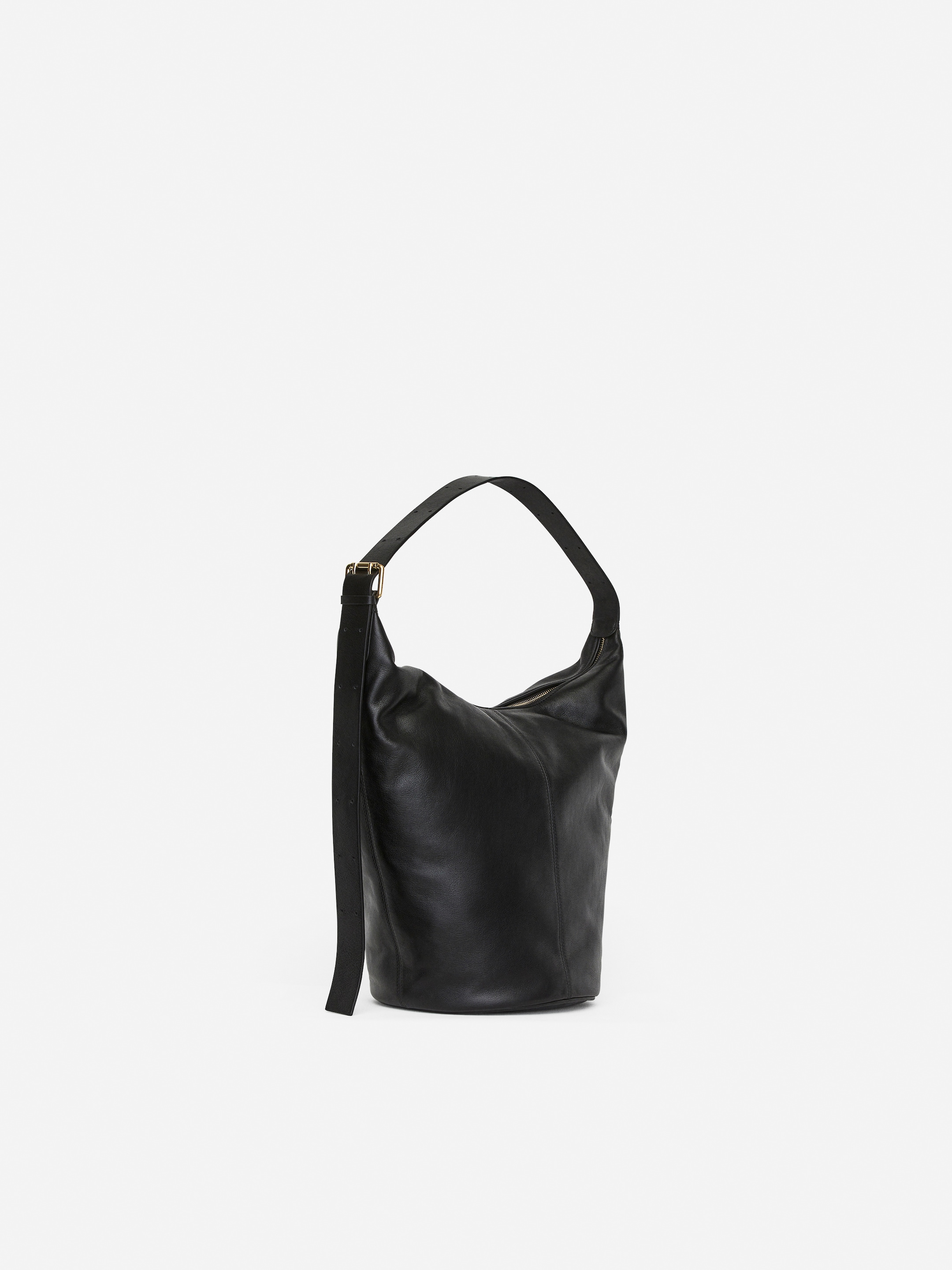Large Leather Bucket Bag - Black - Women - StillMedia/DescriptiveStillLife - 3