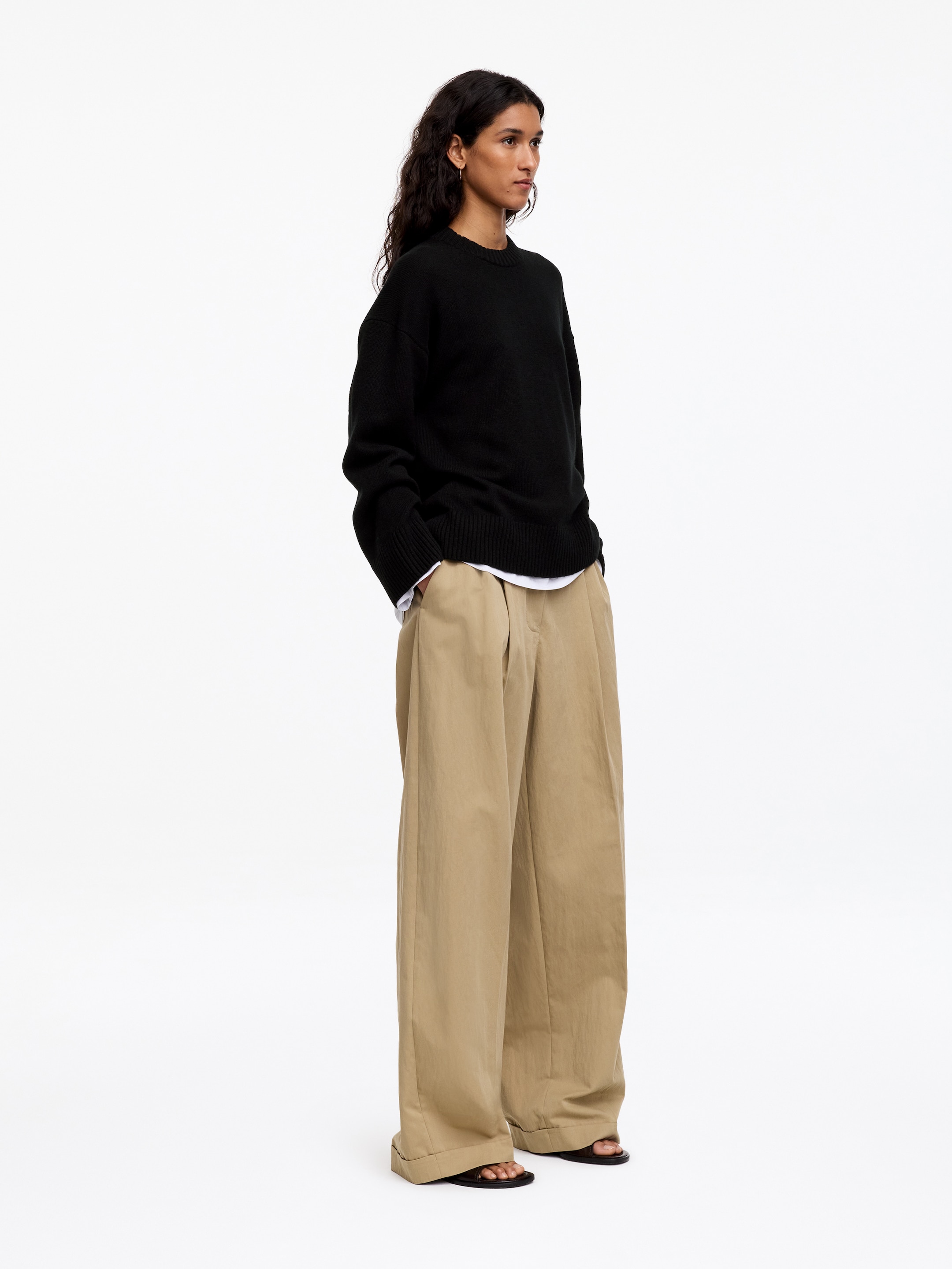 Oversize-Pullover aus reinem Kaschmir​ - Schwarz - Relaxed Fit - women - StillMedia/Lookbook - 9