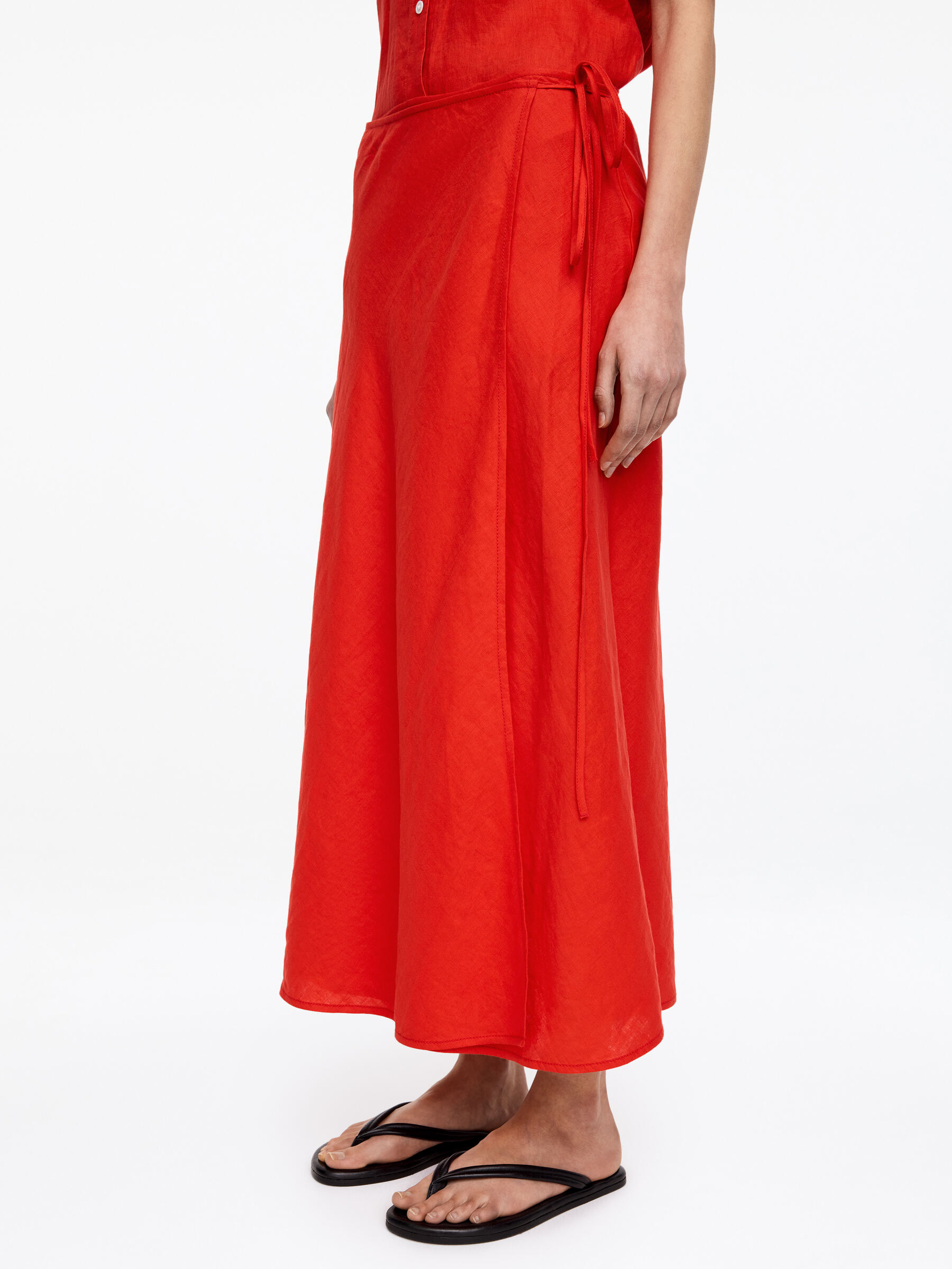 Omlottkjol i linne - Röd - Regular fit - Women - StillMedia/Lookbook - 2