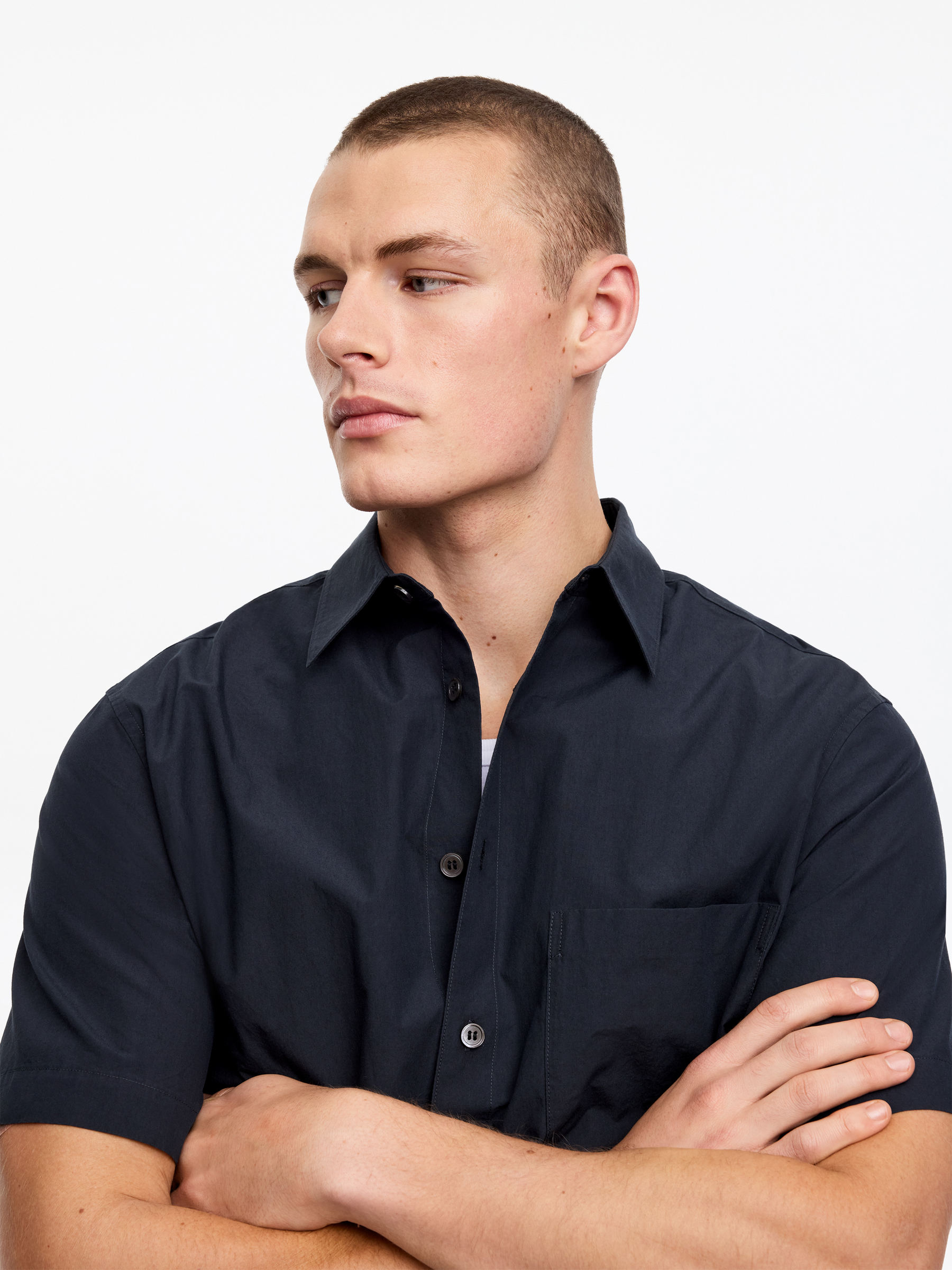 Short-Sleeve Poplin Shirt - Dark Blue - Relaxed fit - Men - StillMedia/Lookbook - 3